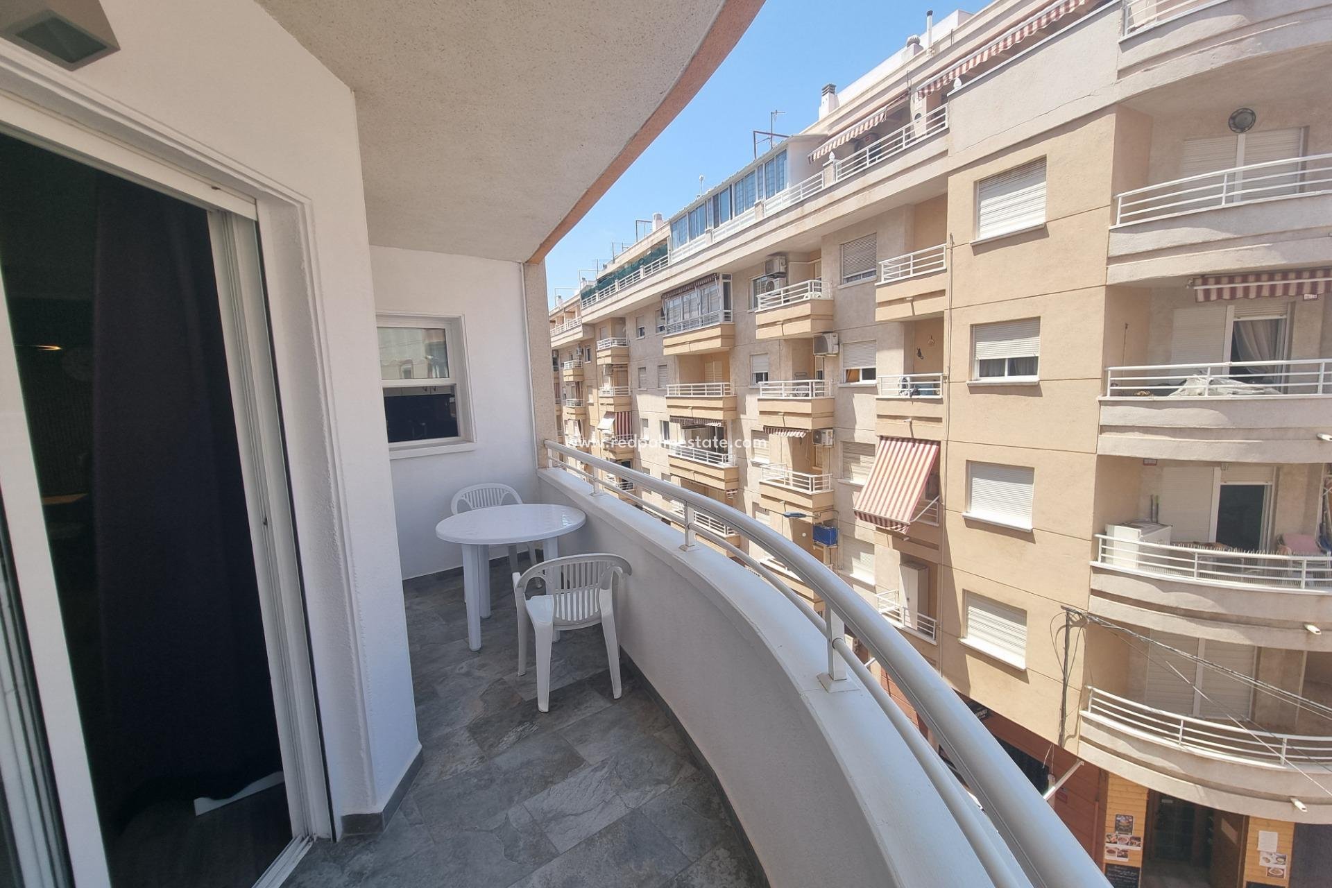 Revente - Appartement -
Torrevieja - Centro Torrevieja