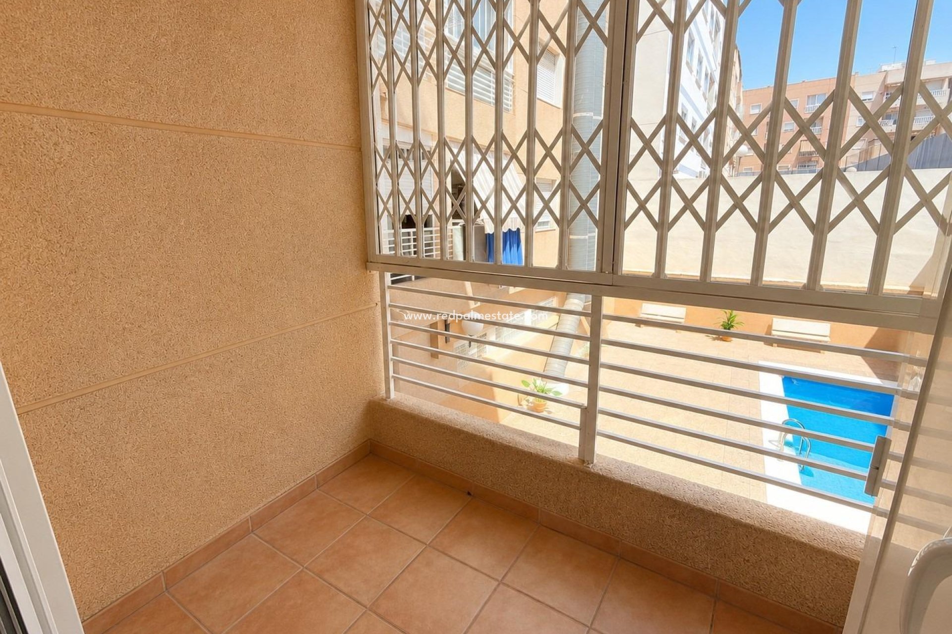 Revente - Appartement -
Torrevieja - Centro Torrevieja
