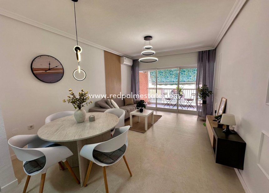 Revente - Appartement -
Torrevieja - Centro Torrevieja