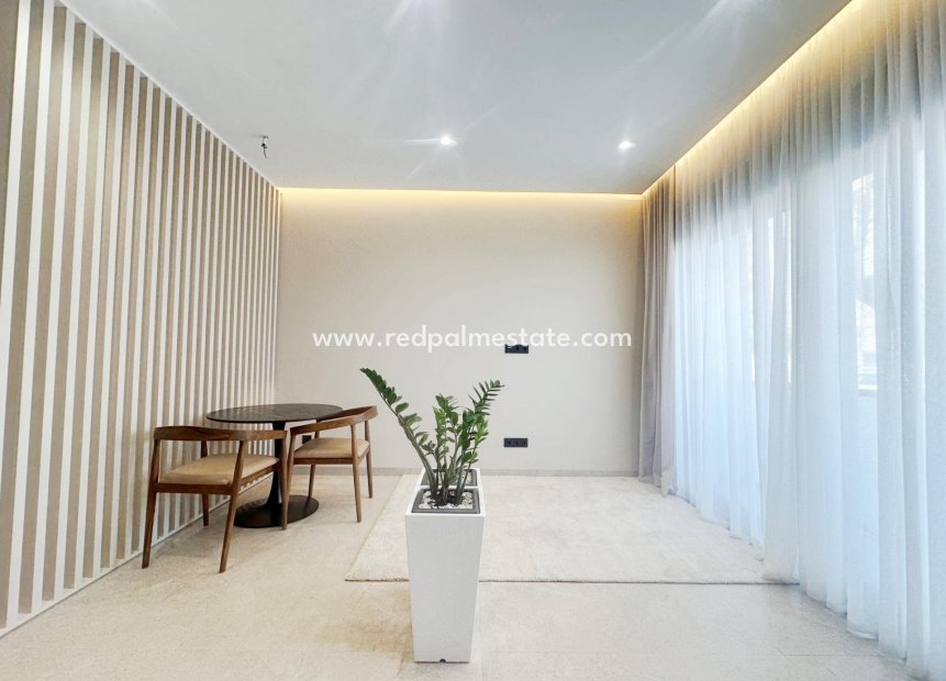 Revente - Appartement -
Torrevieja - Centro Torrevieja