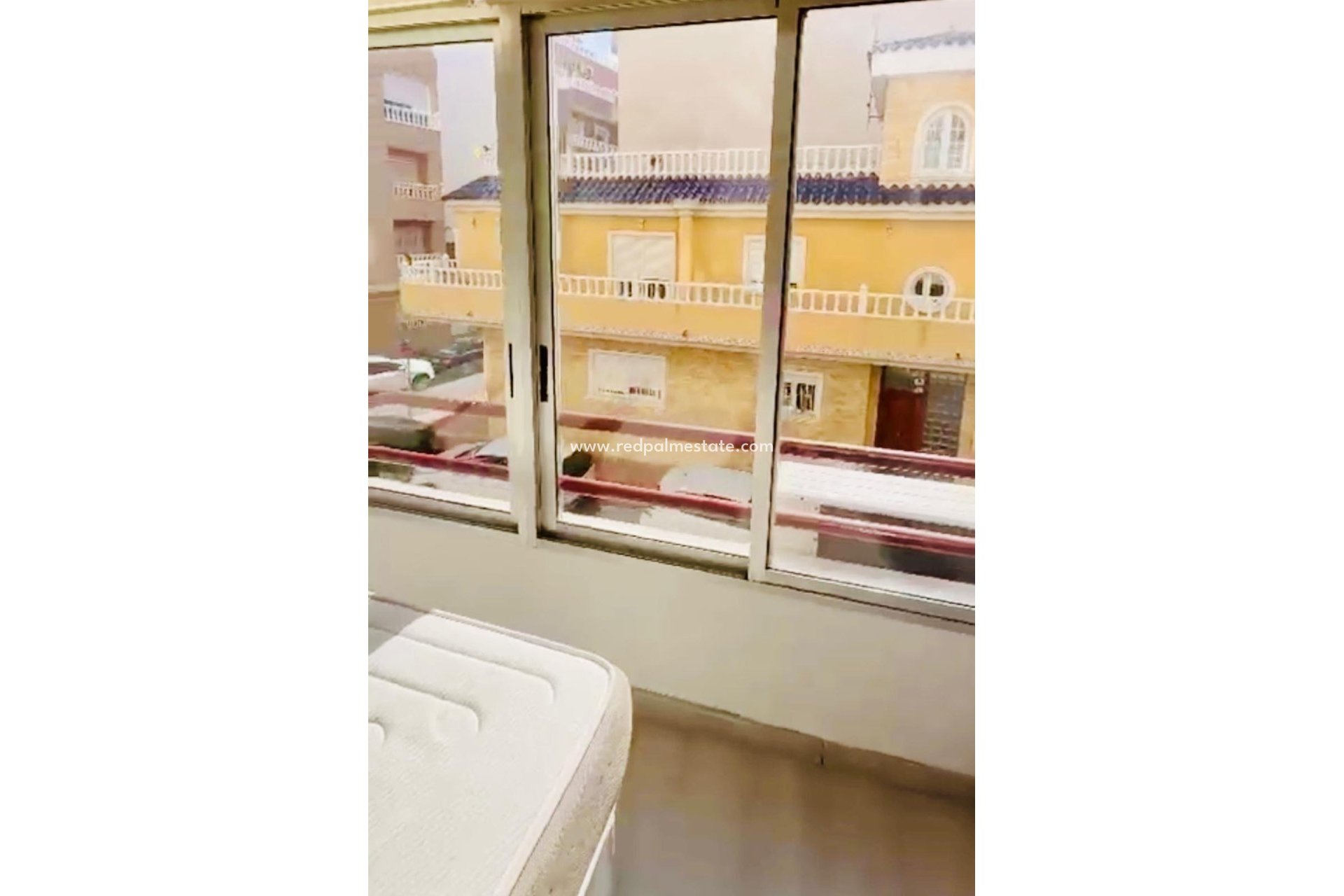 Revente - Appartement -
Torrevieja - Centro Torrevieja