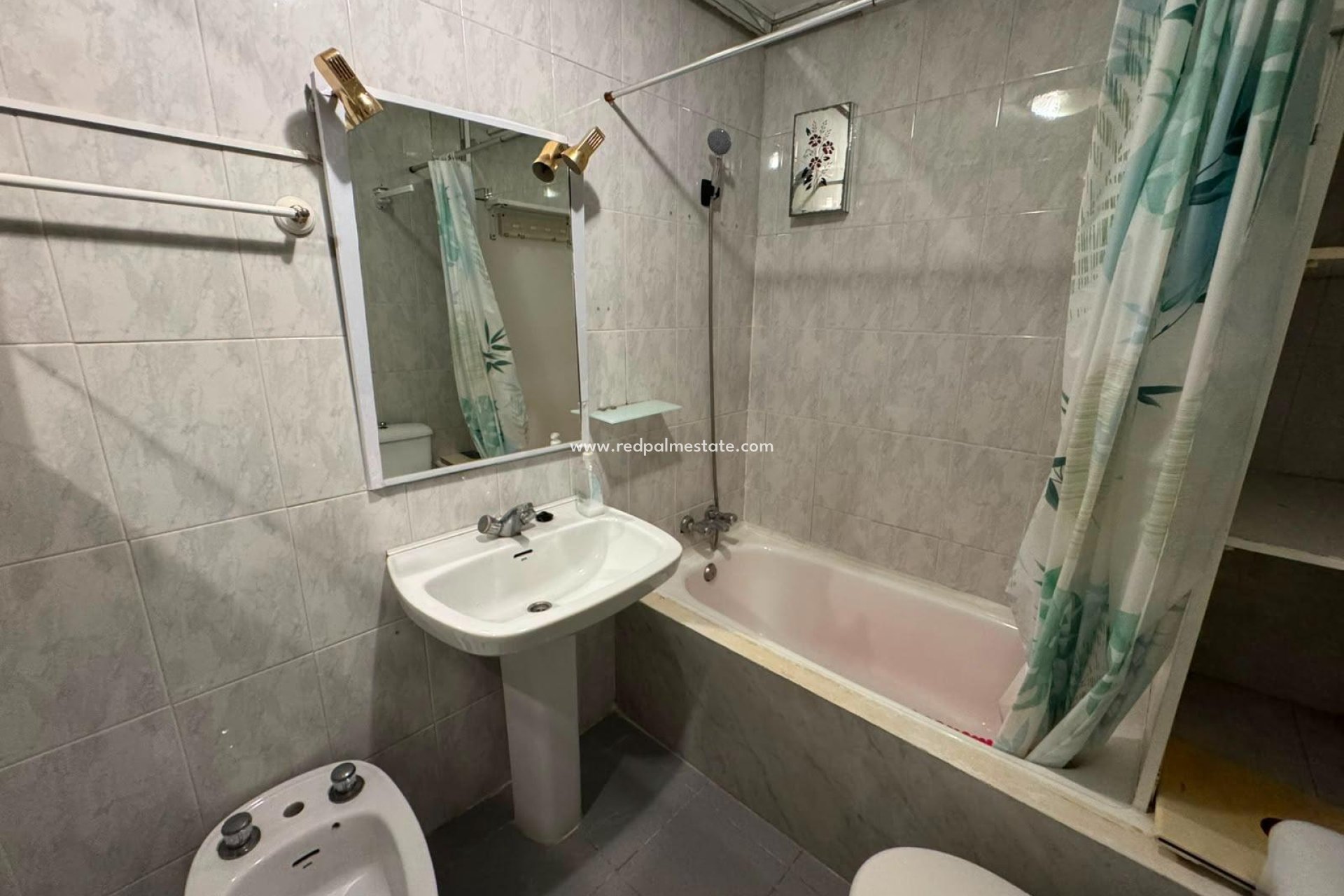 Revente - Appartement -
Torrevieja - Centro Torrevieja
