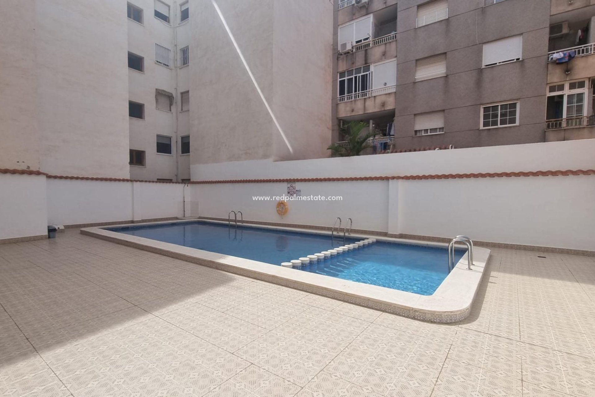 Revente - Appartement -
Torrevieja - Centro Torrevieja