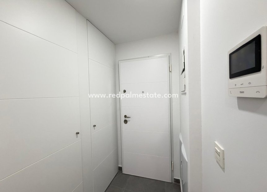 Revente - Appartement -
Torrevieja - Centro Torrevieja