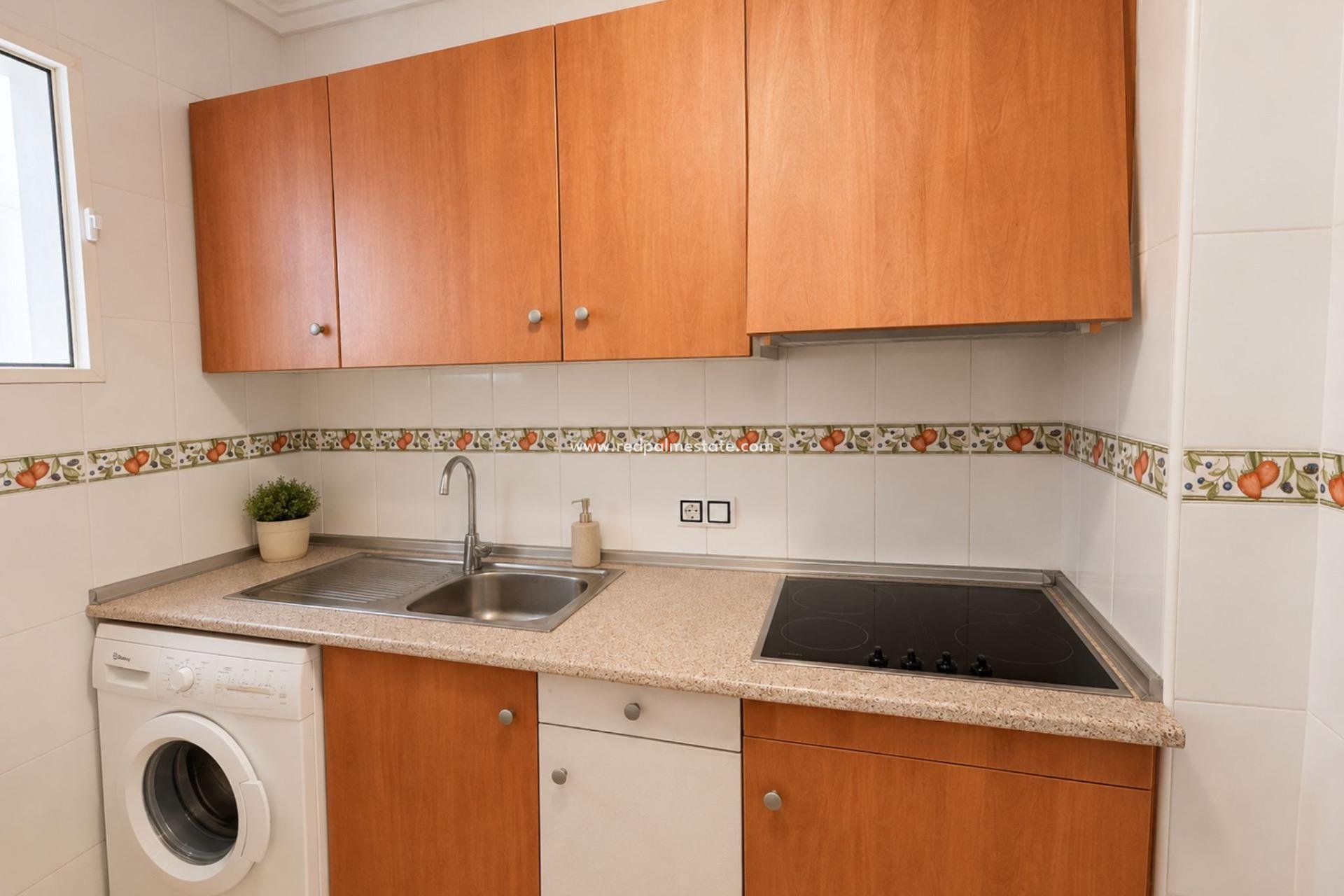 Revente - Appartement -
Torrevieja - Centro Torrevieja