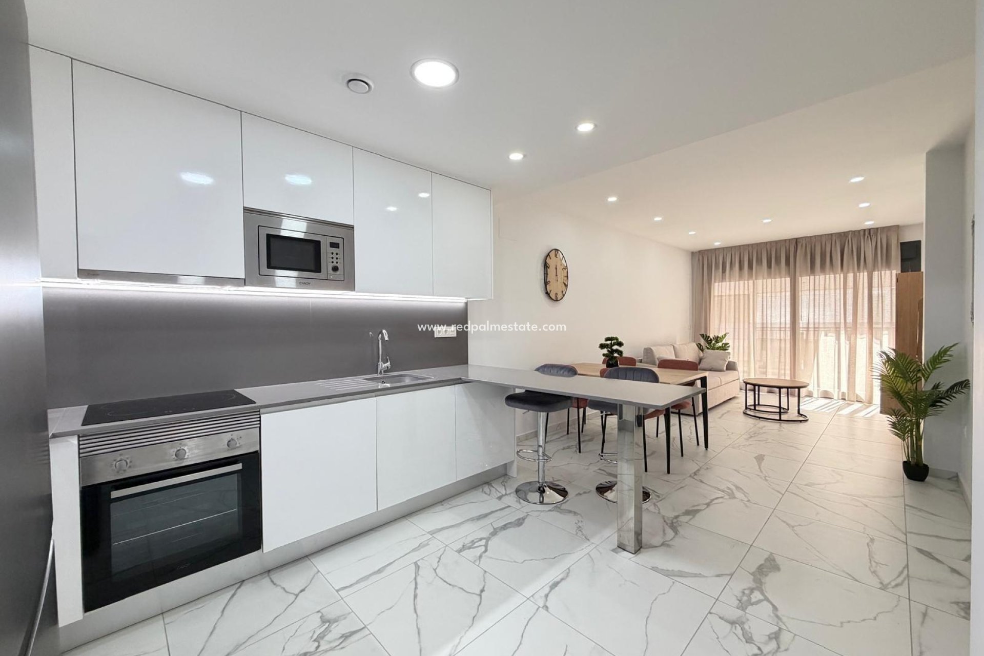 Revente - Appartement -
Torrevieja - Centro Torrevieja
