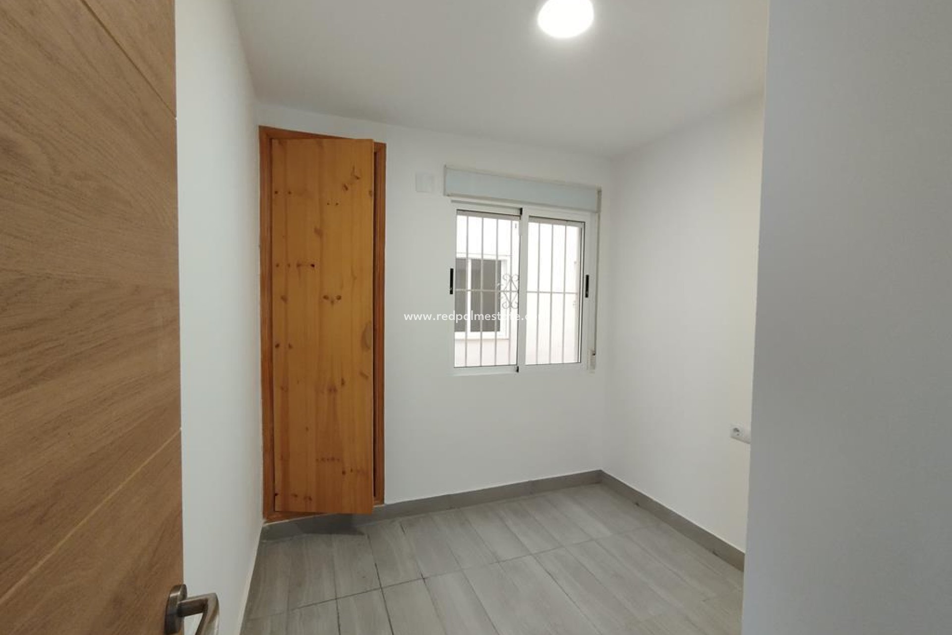 Revente - Appartement -
Torrevieja - Centro Torrevieja