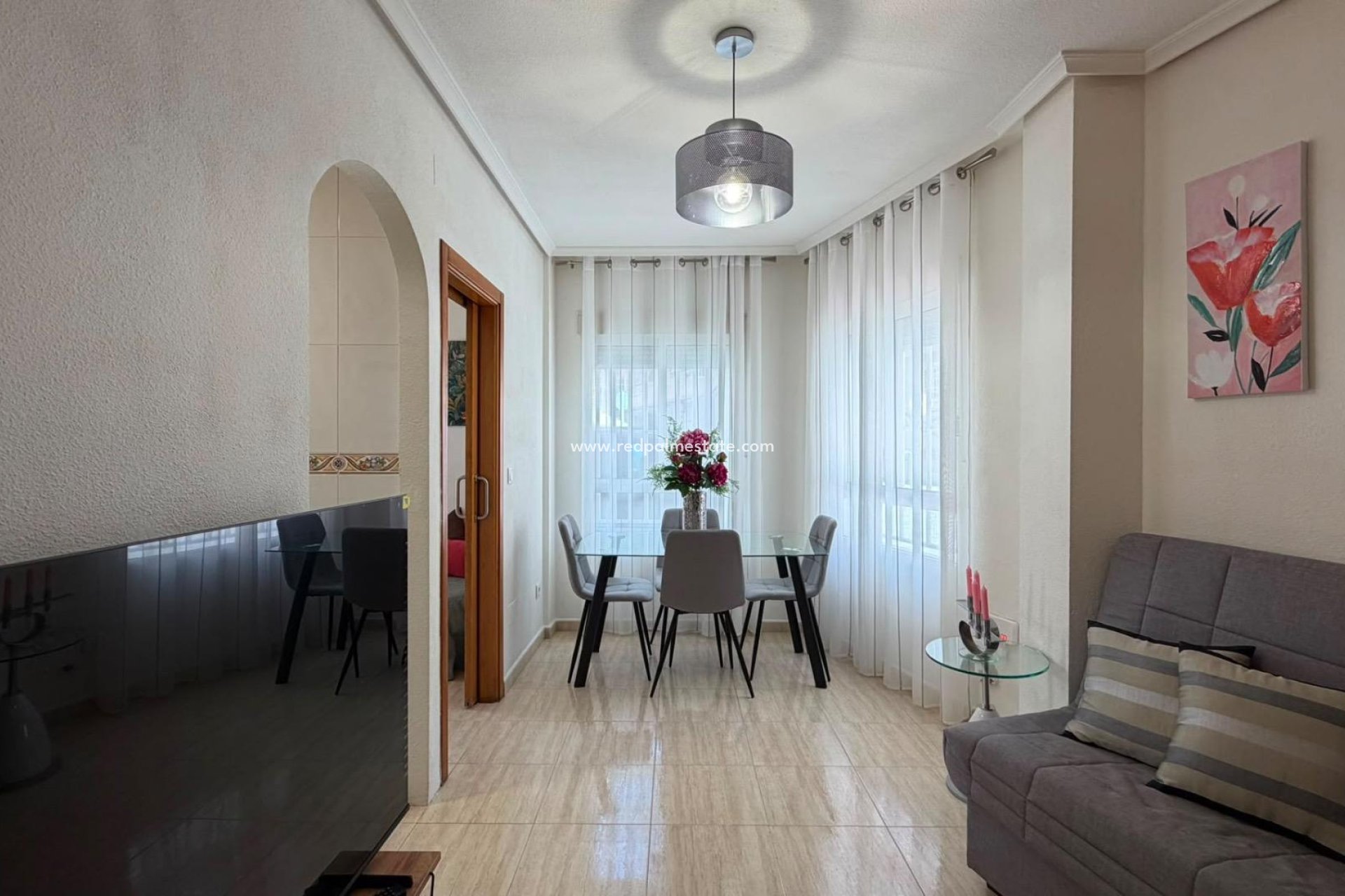 Revente - Appartement -
Torrevieja - Centro Torrevieja