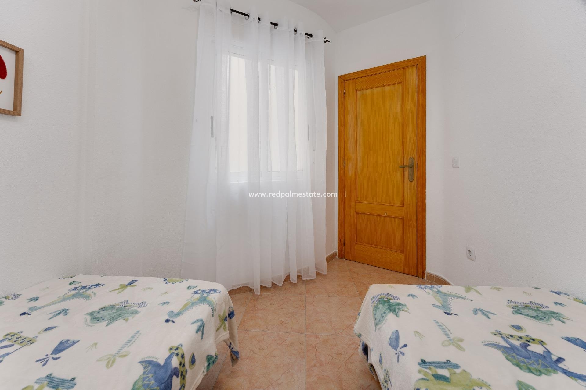 Revente - Appartement -
Torrevieja - Centro Torrevieja