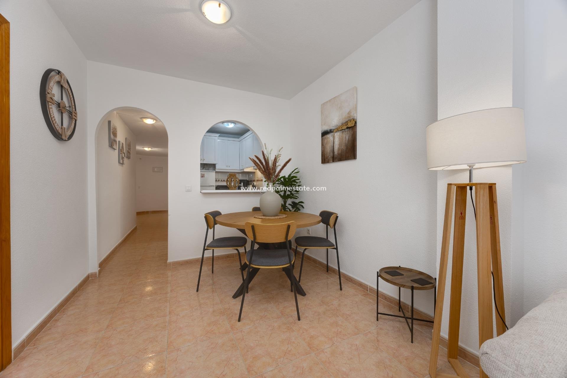 Revente - Appartement -
Torrevieja - Centro Torrevieja