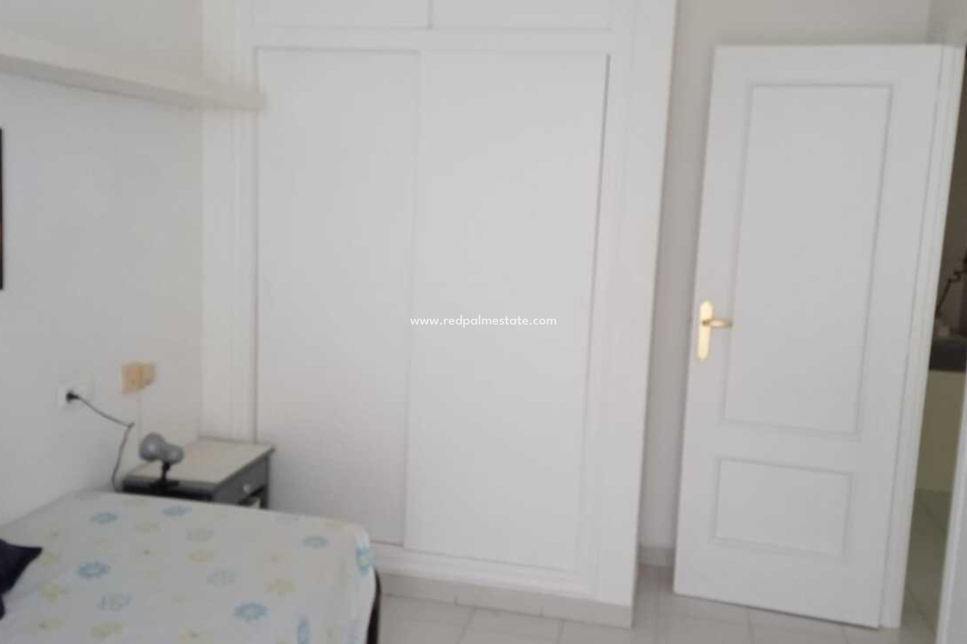 Revente - Appartement -
Torrevieja - Centro Torrevieja