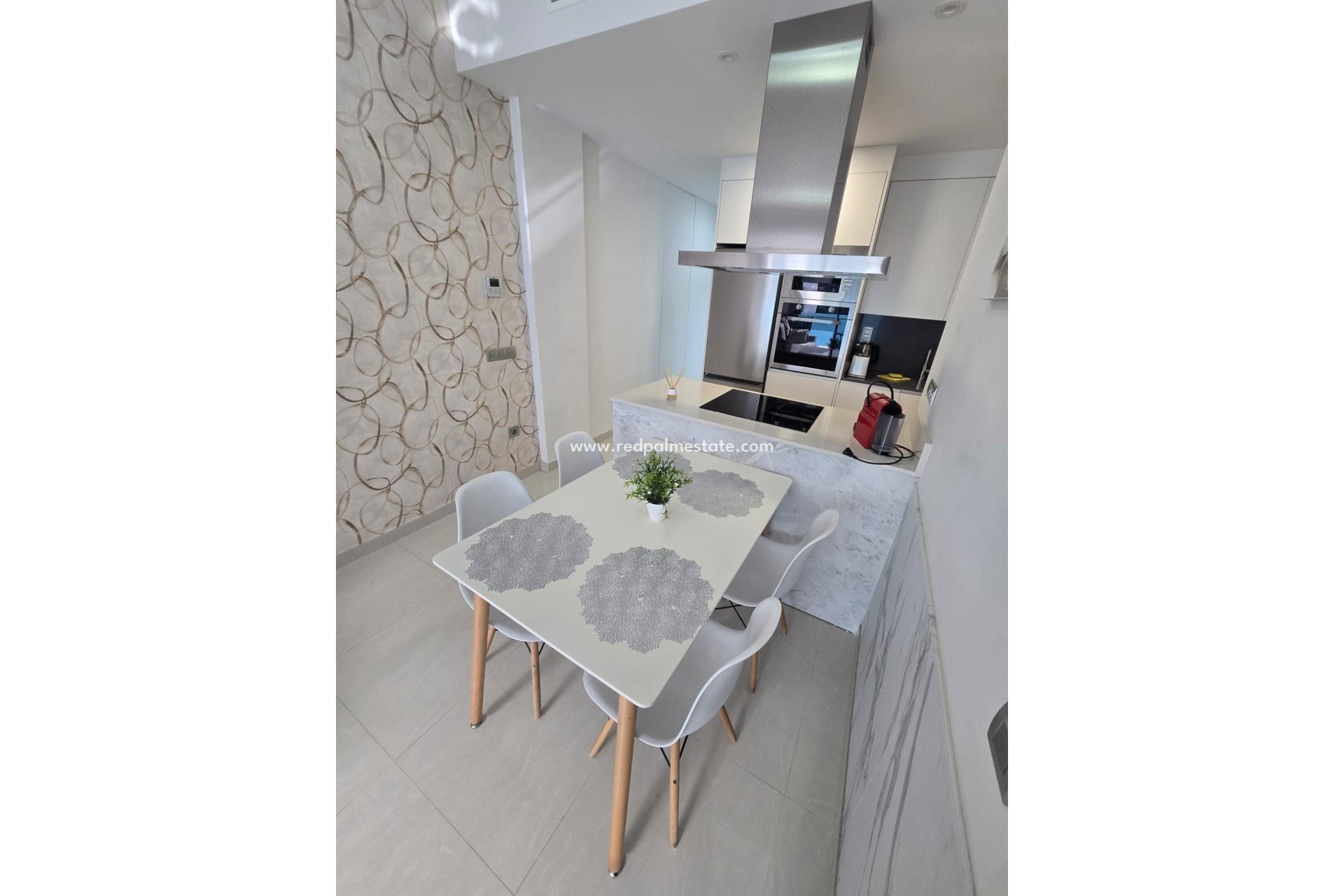 Revente - Appartement -
Torrevieja - Centro Torrevieja