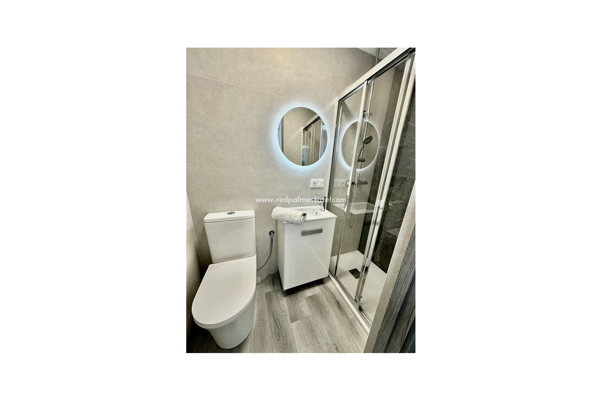 Revente - Appartement -
Torrevieja - Centro Torrevieja
