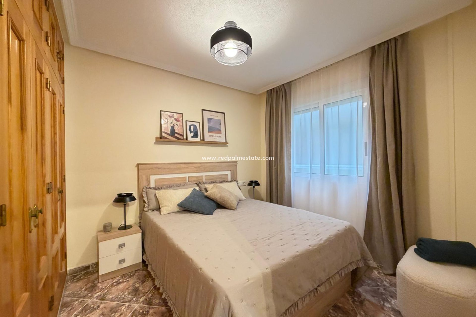 Revente - Appartement -
Torrevieja - Centro Torrevieja