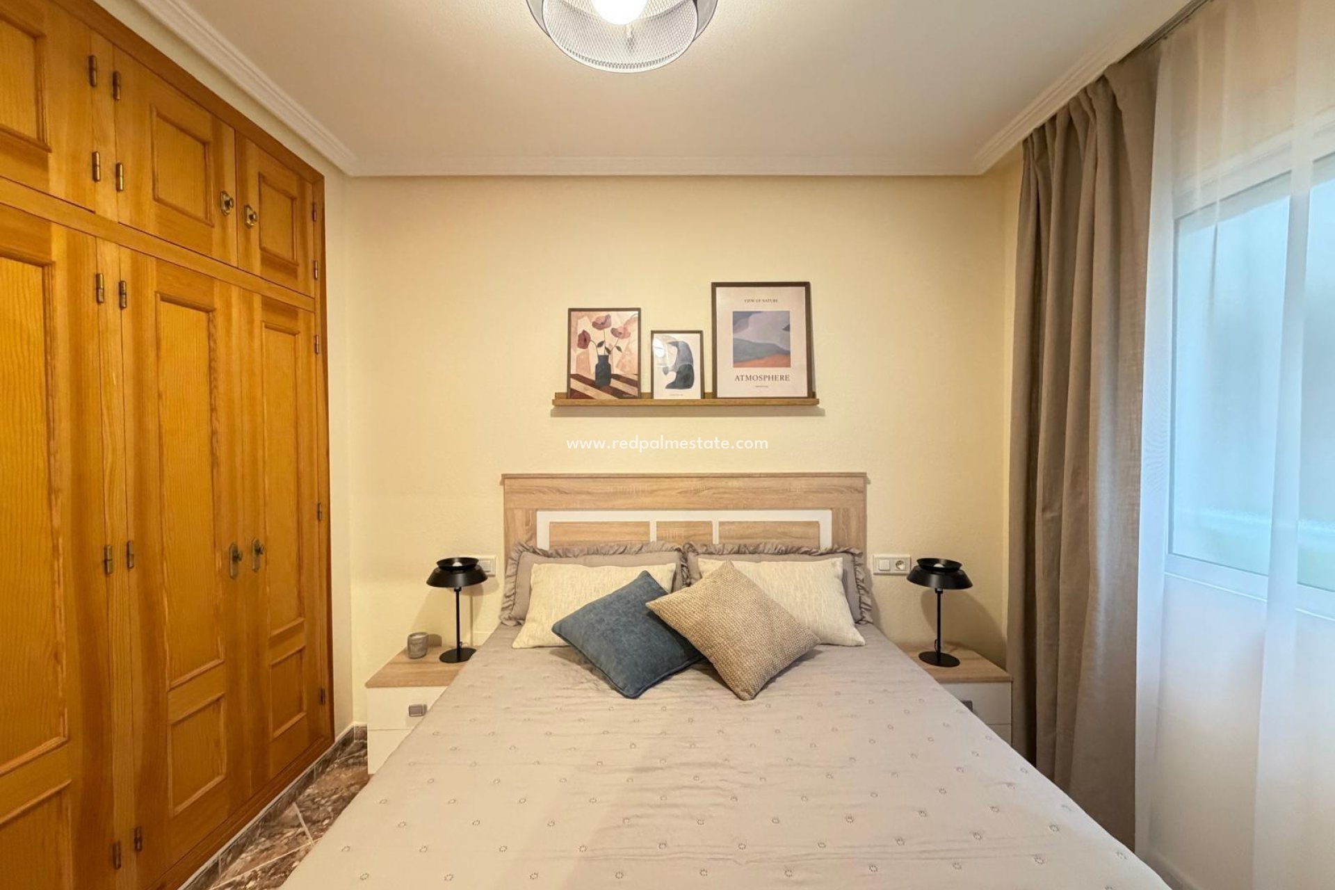 Revente - Appartement -
Torrevieja - Centro Torrevieja