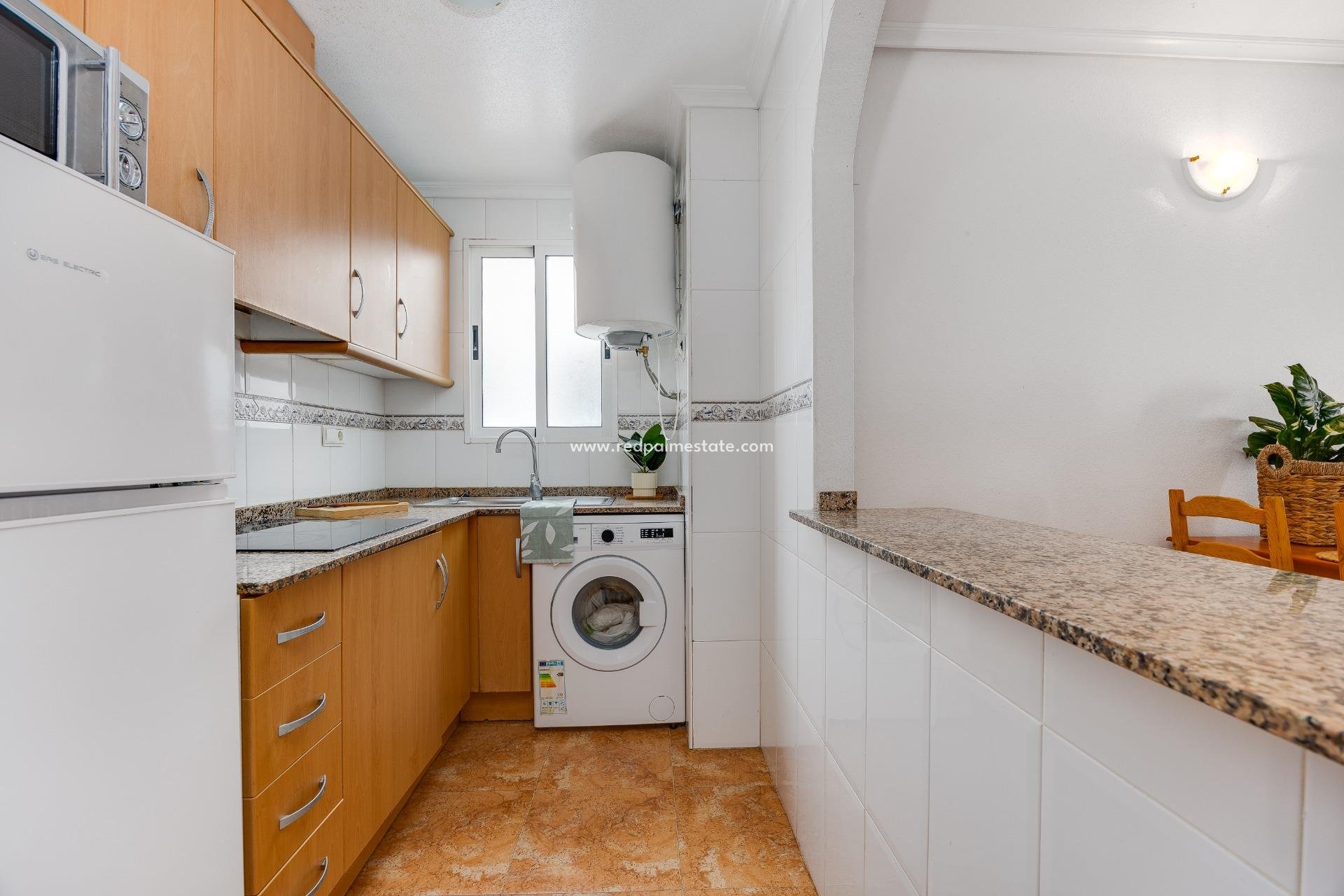 Revente - Appartement -
Torrevieja - Centro Torrevieja