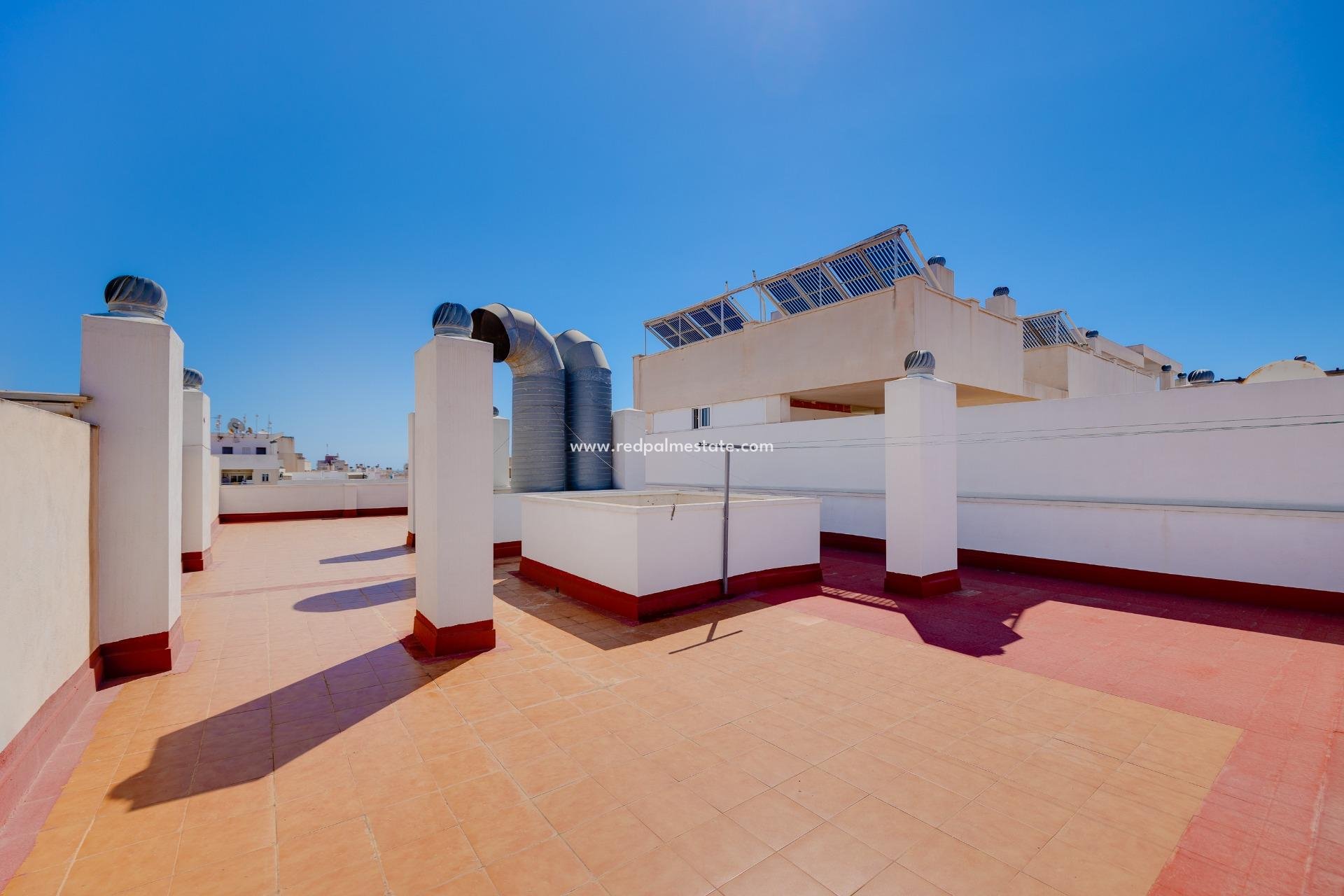 Revente - Appartement -
Torrevieja - Centro Torrevieja