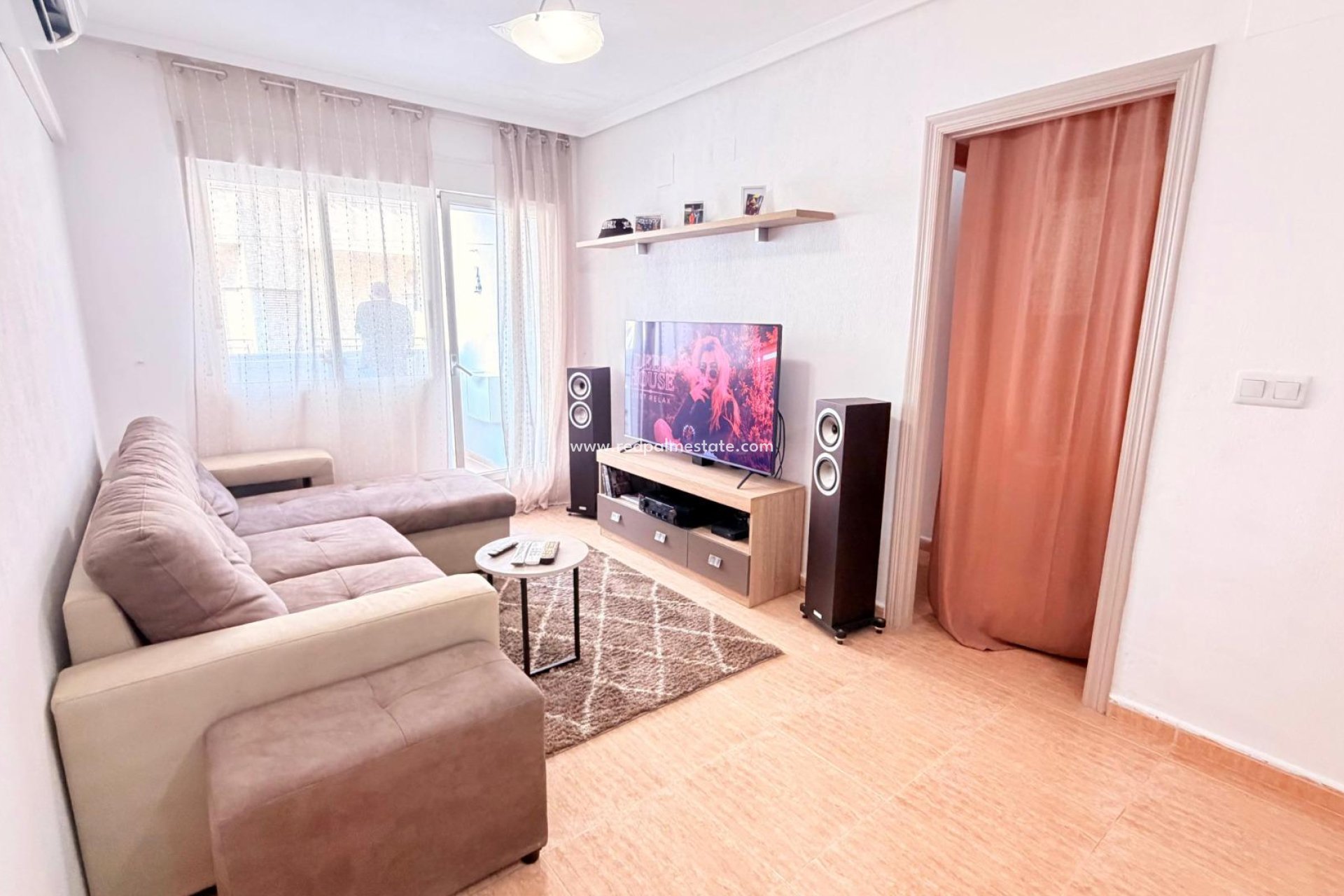 Revente - Appartement -
Torrevieja - Centro Torrevieja