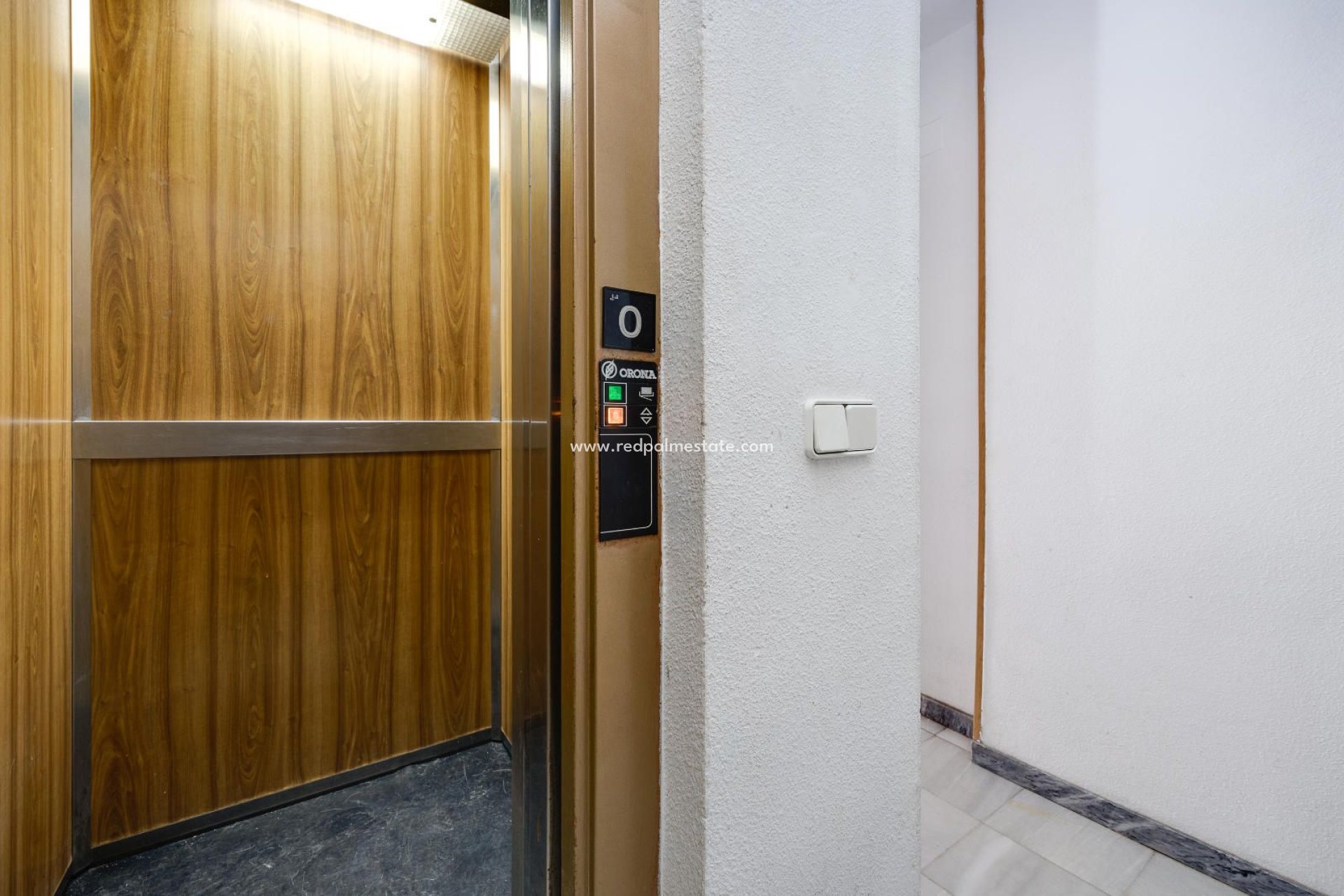 Revente - Appartement -
Torrevieja - Centro Torrevieja