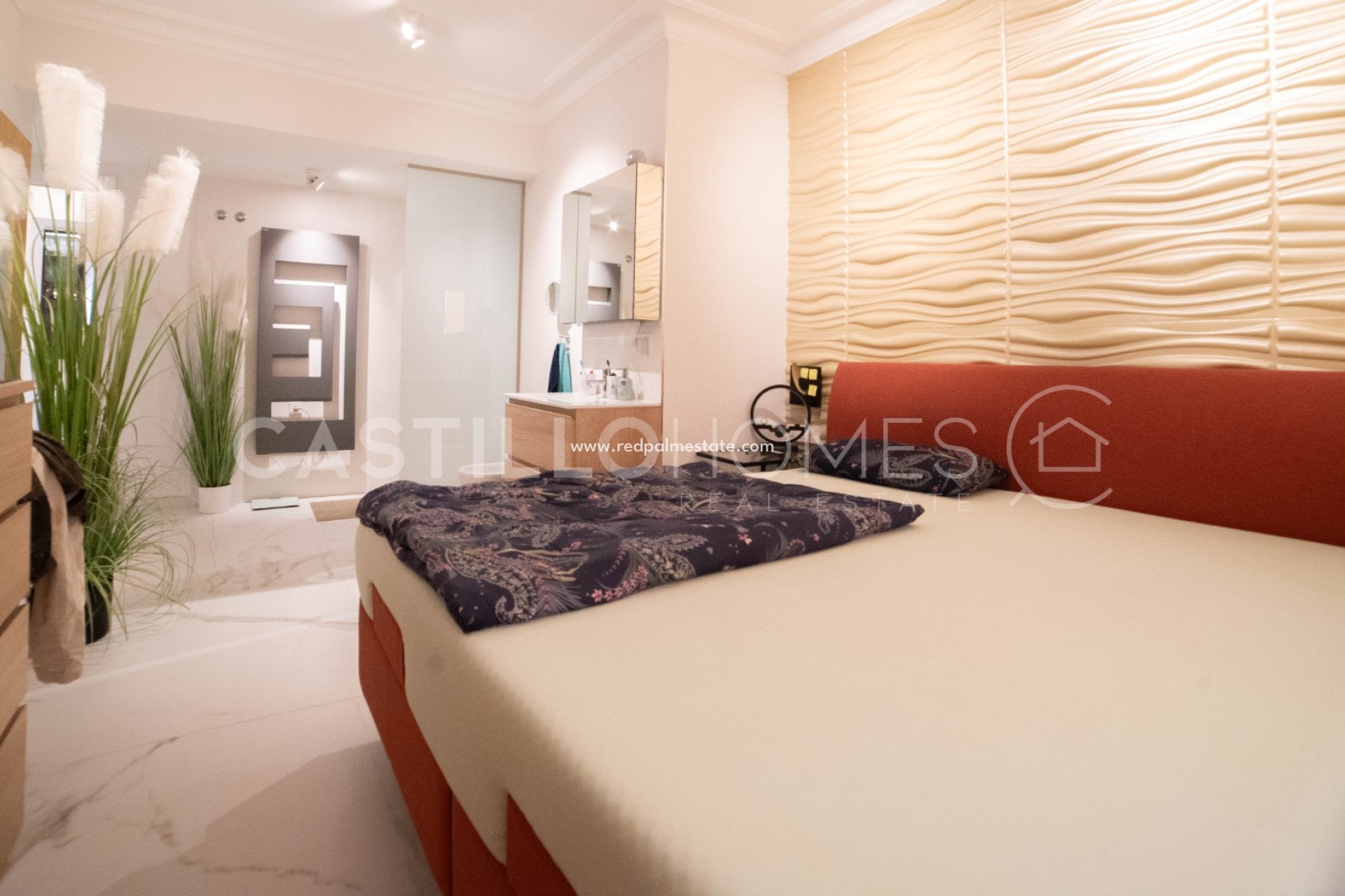 Revente - Appartement -
Torrevieja - Centro Torrevieja