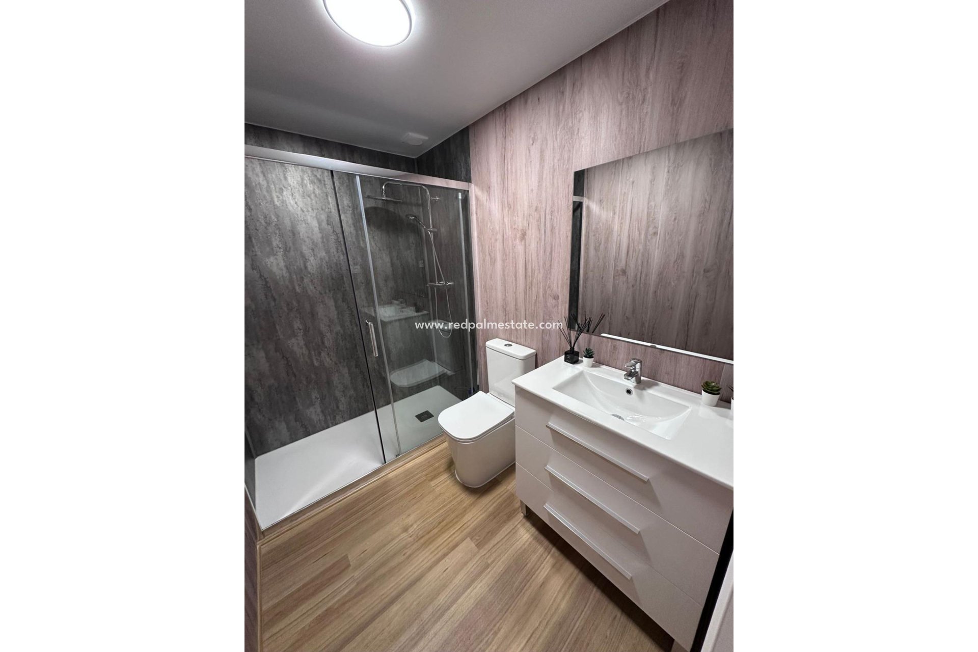 Revente - Appartement -
Torrevieja - Centro Torrevieja