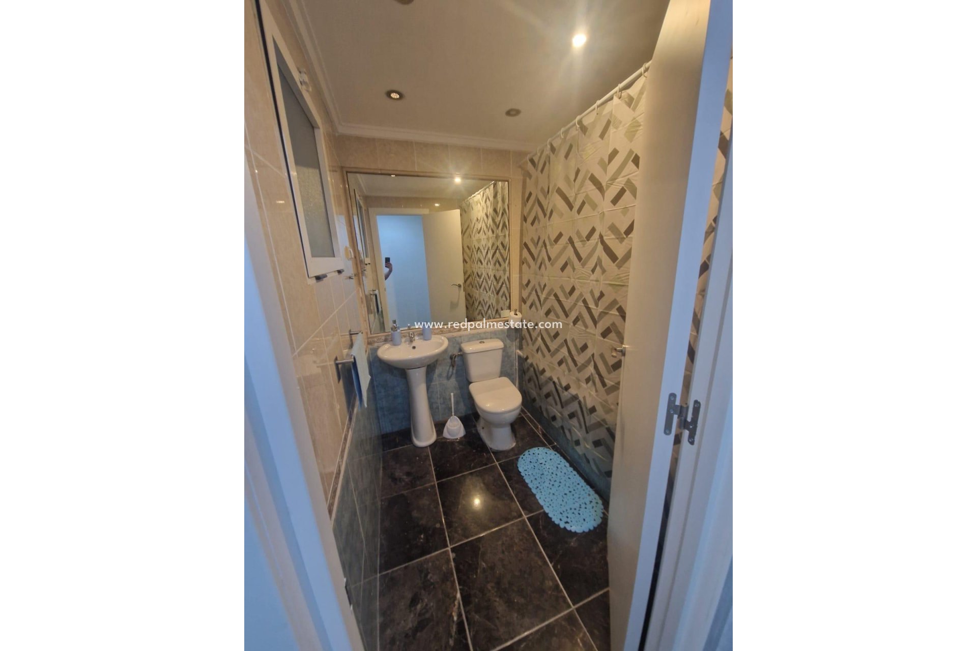 Revente - Appartement -
Torrevieja - Centro Torrevieja