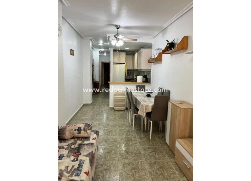 Revente - Appartement -
Torrevieja - Centro Torrevieja