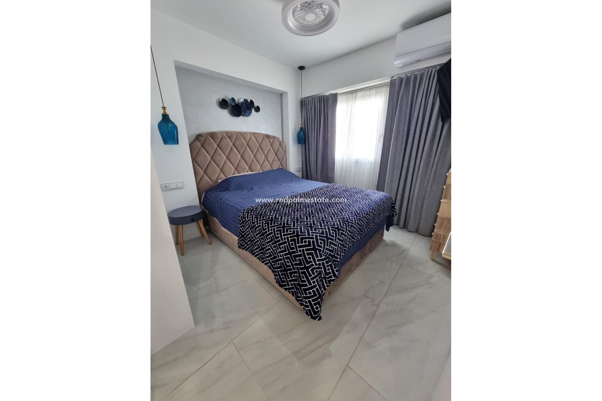 Revente - Appartement -
Torrevieja - Centro Torrevieja