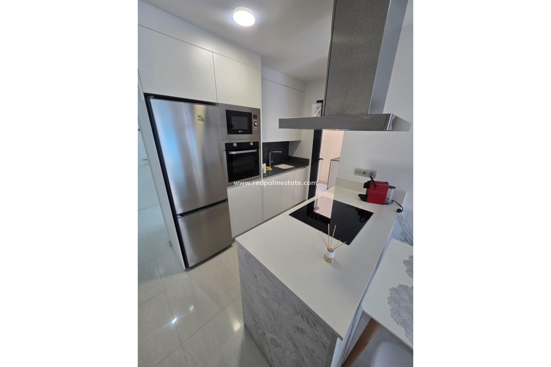 Revente - Appartement -
Torrevieja - Centro Torrevieja