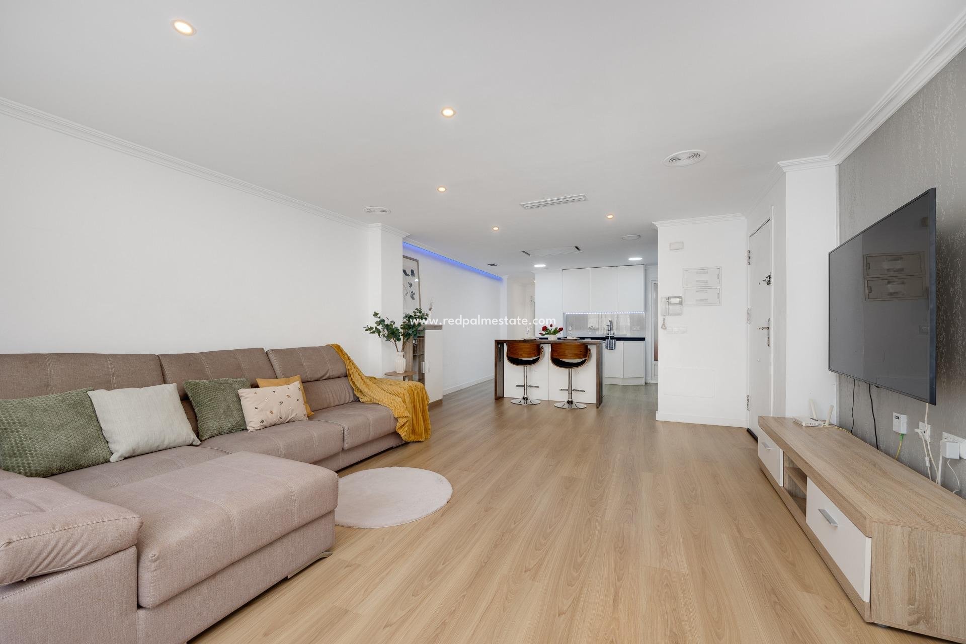 Revente - Appartement -
Torrevieja - Centro Torrevieja