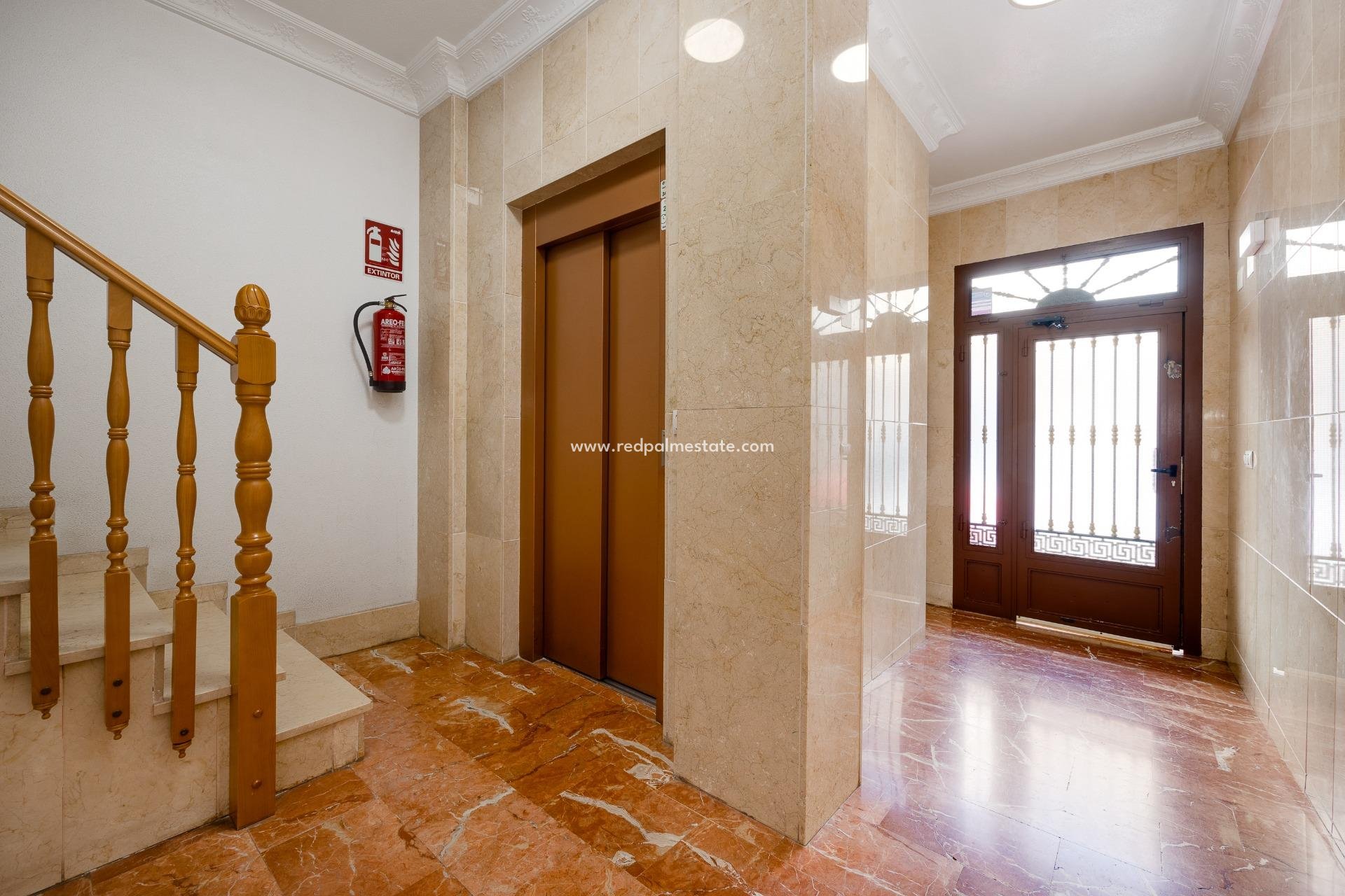 Revente - Appartement -
Torrevieja - Centro Torrevieja