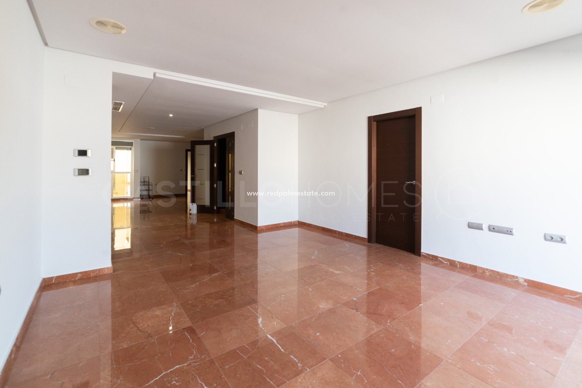 Revente - Appartement -
Torrevieja - Centro Torrevieja