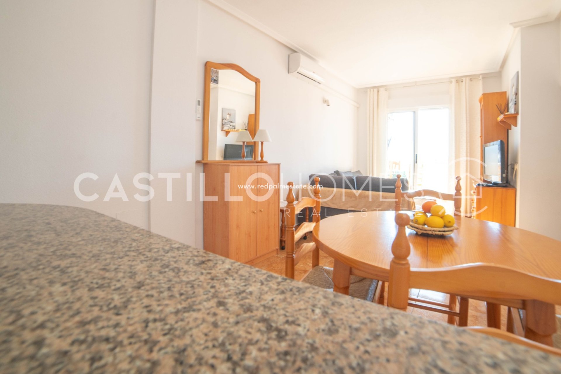 Revente - Appartement -
Torrevieja - Centro Torrevieja