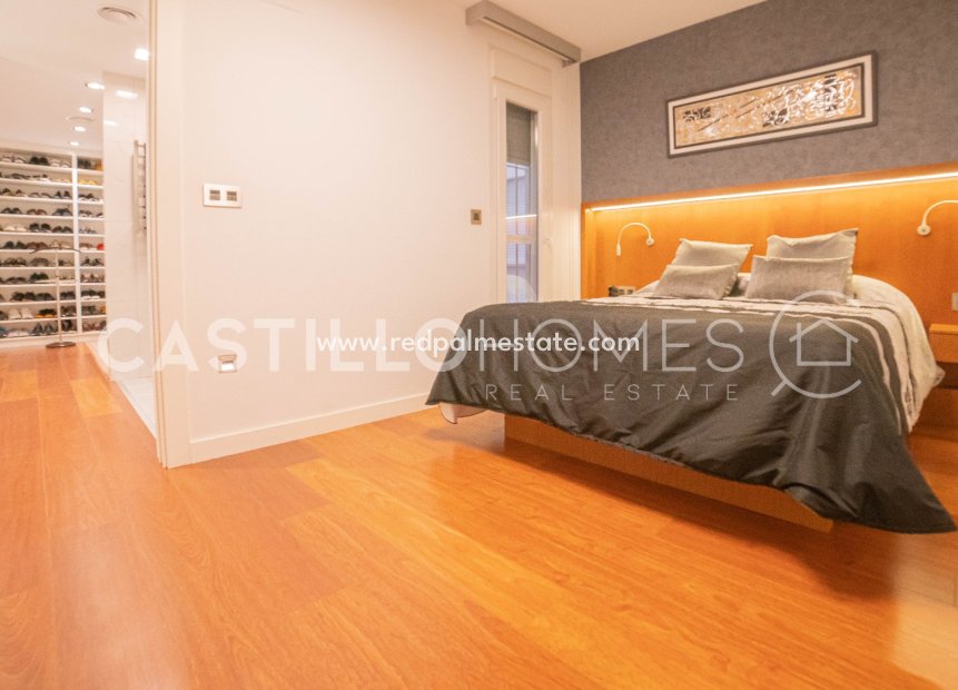 Revente - Appartement -
Torrevieja - Centro Torrevieja