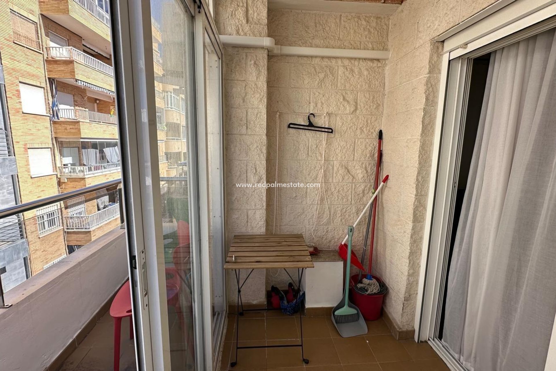 Revente - Appartement -
Torrevieja - Centro Torrevieja