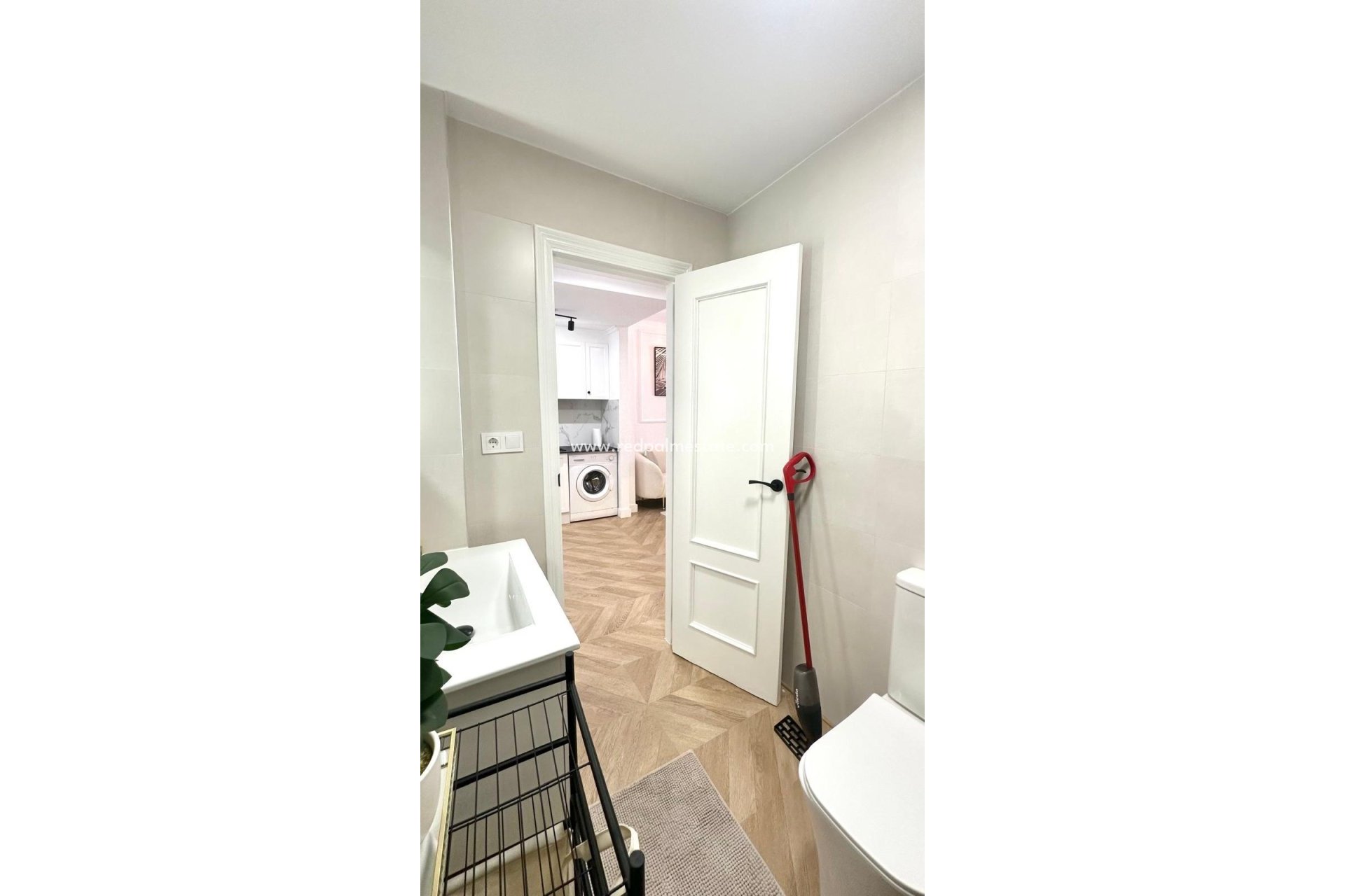 Revente - Appartement -
Torrevieja - Centro Torrevieja