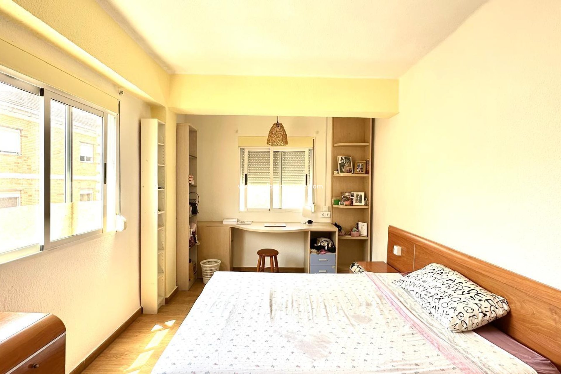 Revente - Appartement -
Torrevieja - Centro Torrevieja