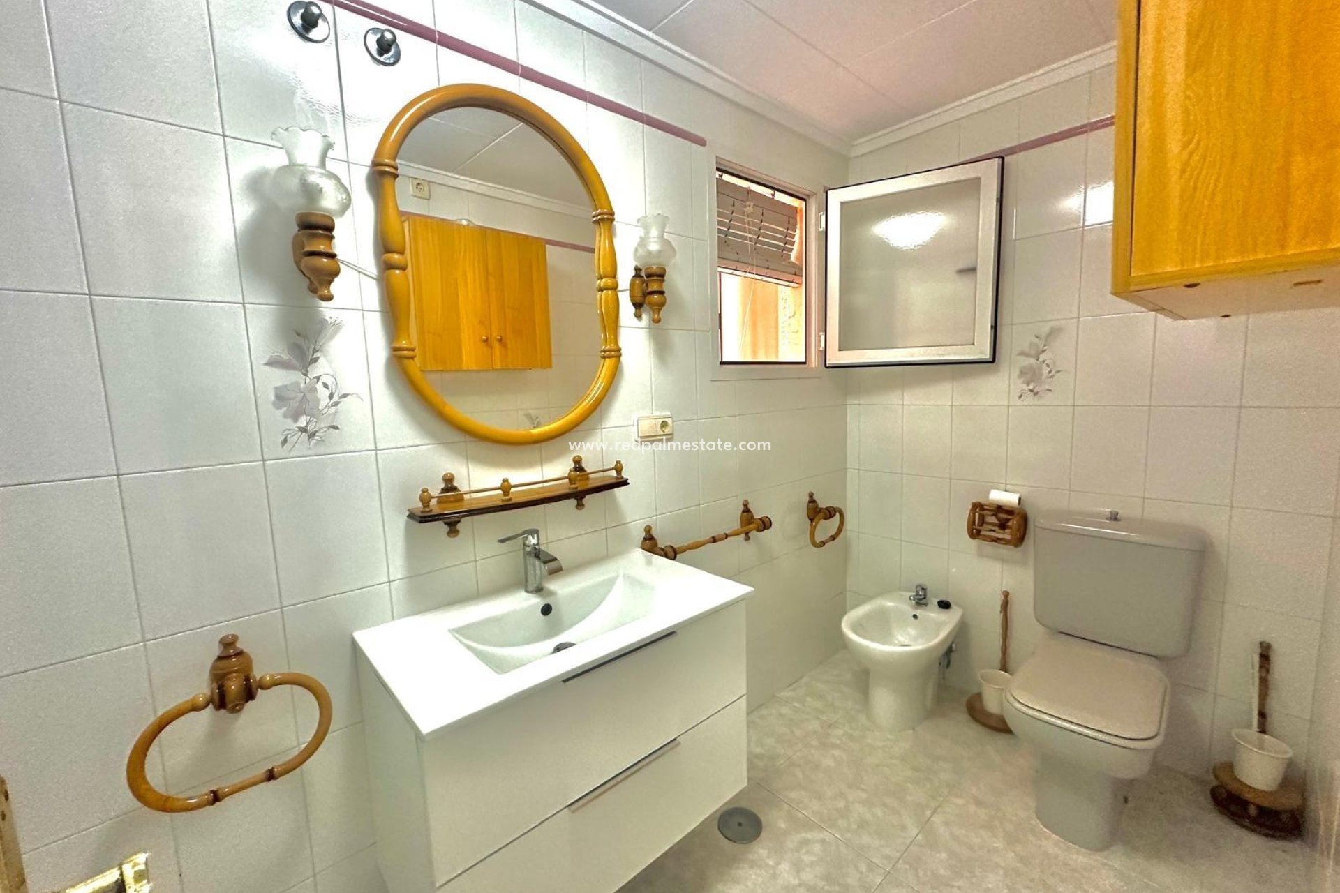 Revente - Appartement -
Torrevieja - Centro Torrevieja