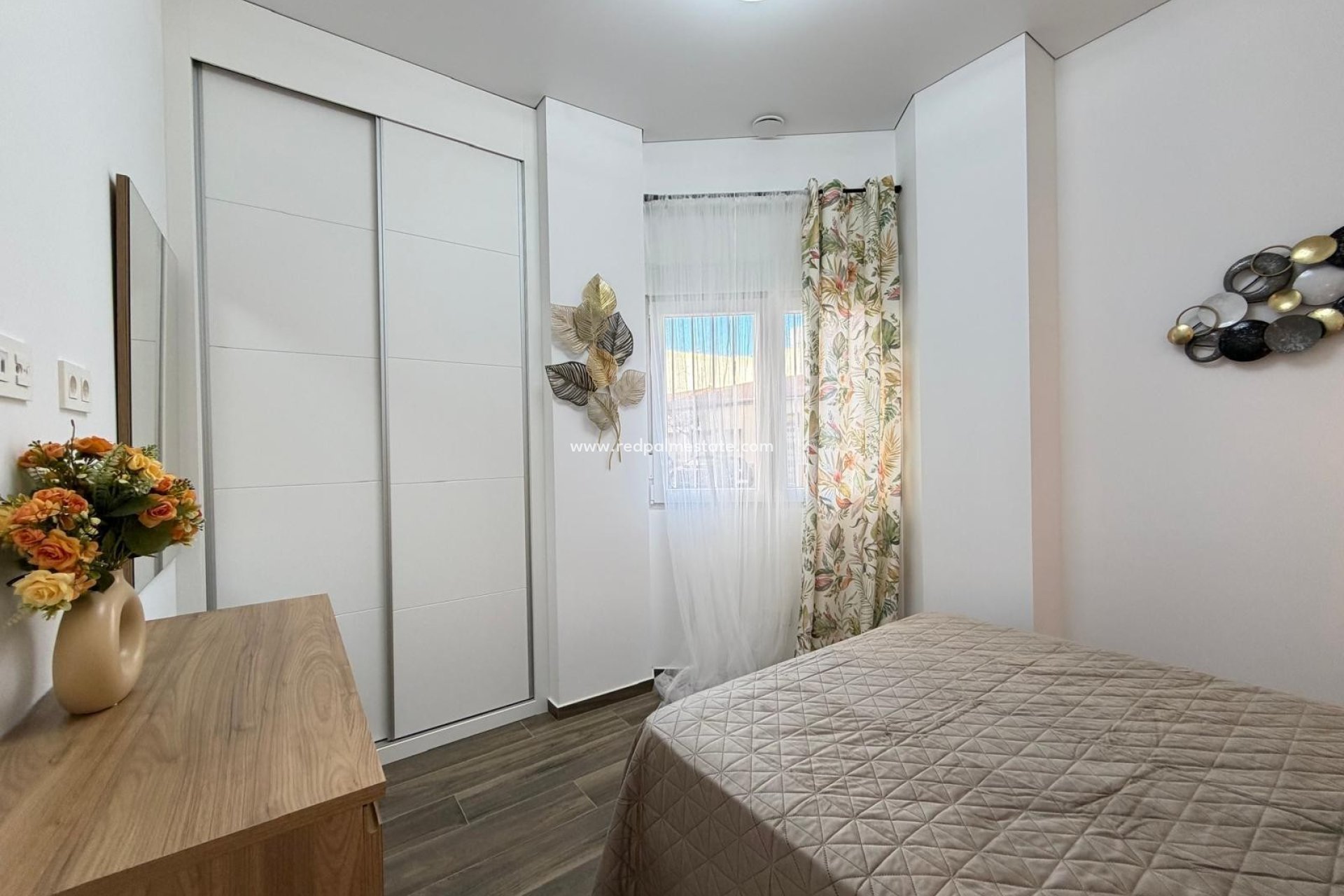 Revente - Appartement -
Torrevieja - Centro Torrevieja