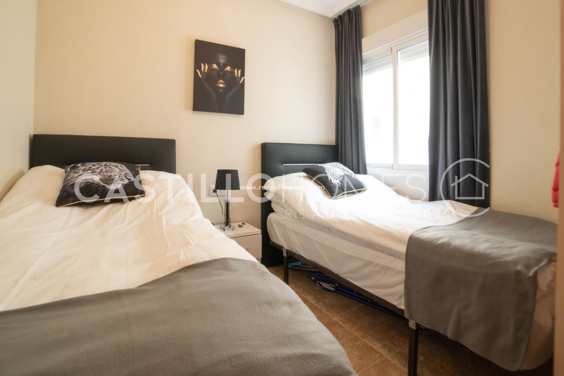 Revente - Appartement -
Torrevieja - Centro Torrevieja