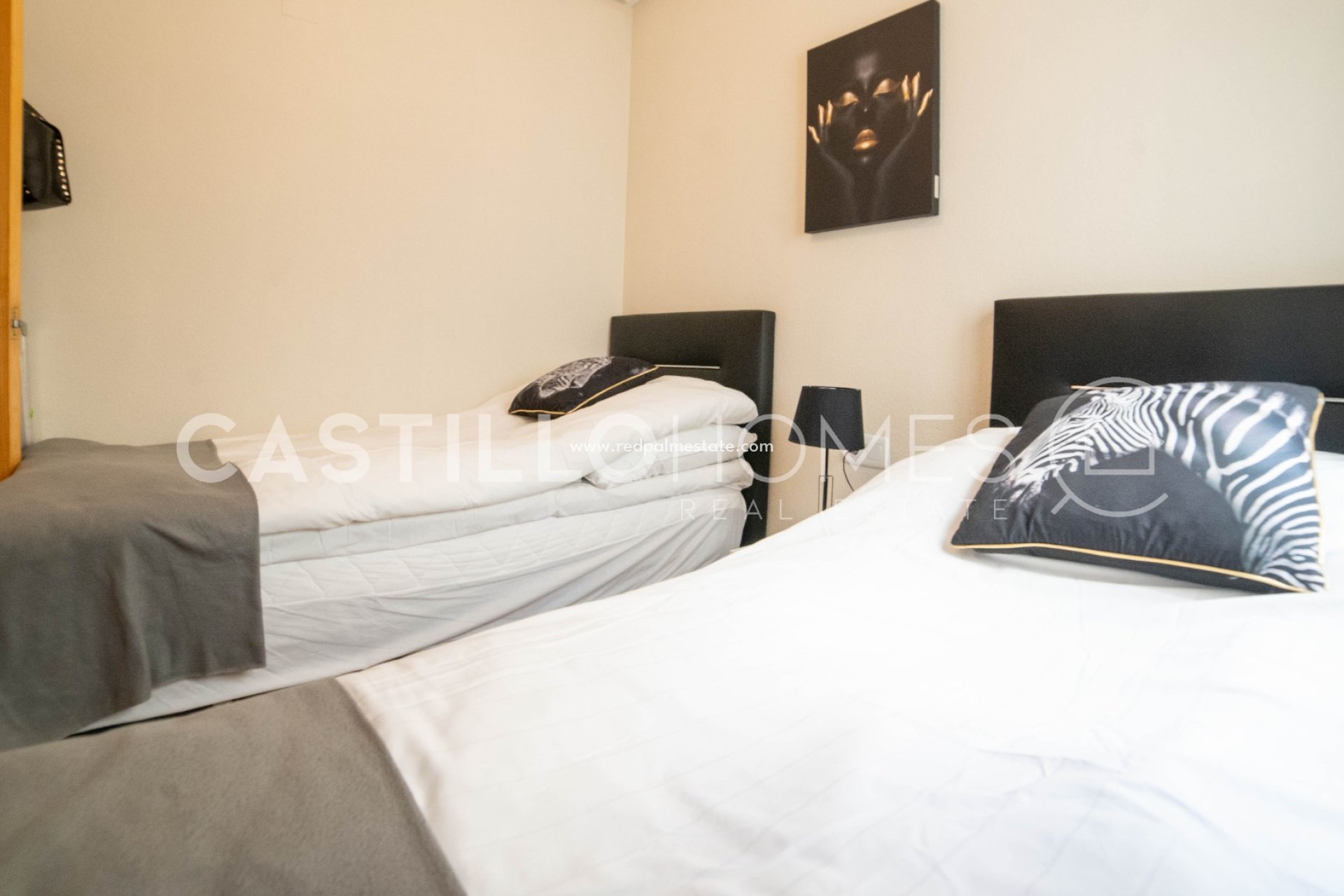 Revente - Appartement -
Torrevieja - Centro Torrevieja