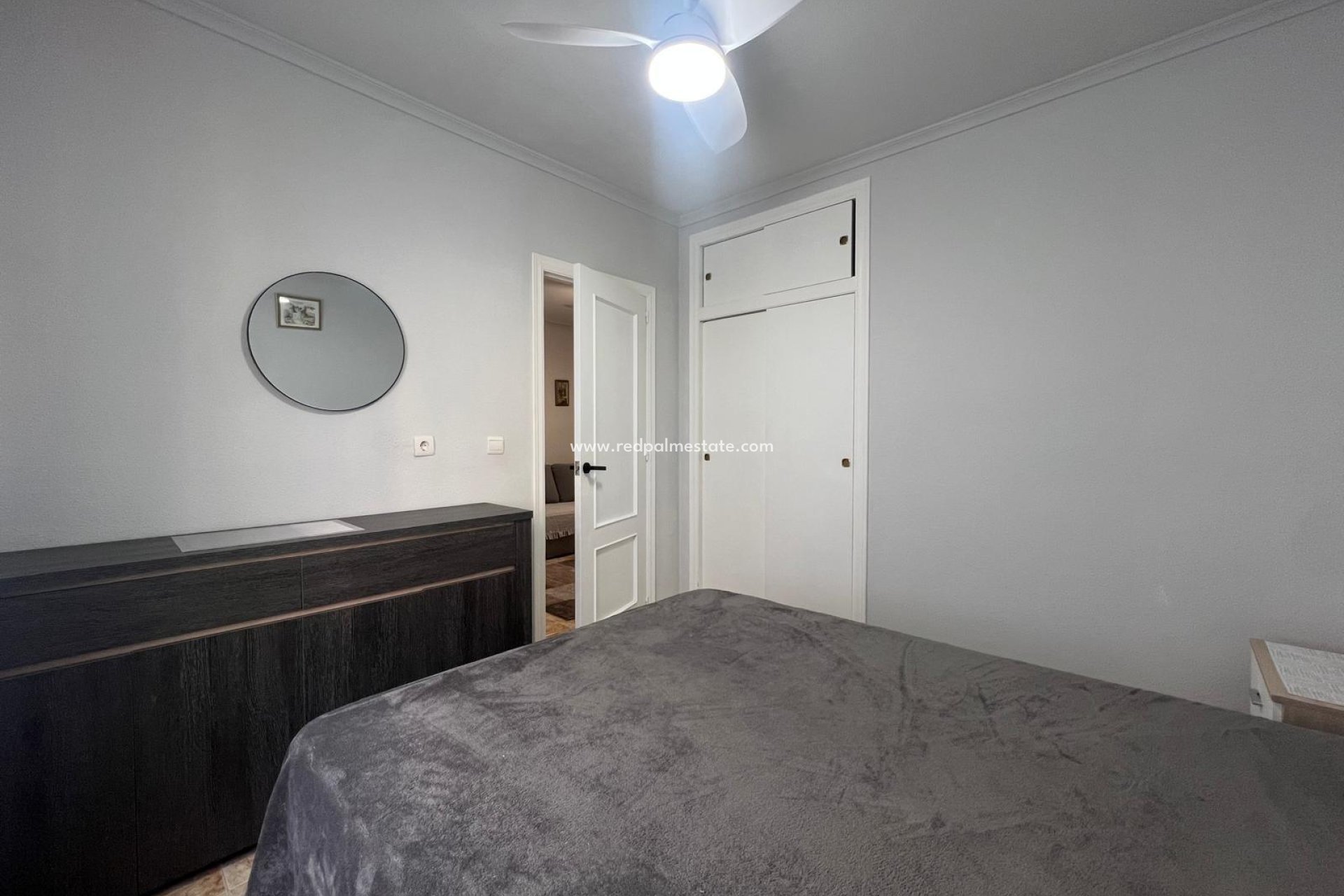 Revente - Appartement -
Torrevieja - Centro Torrevieja