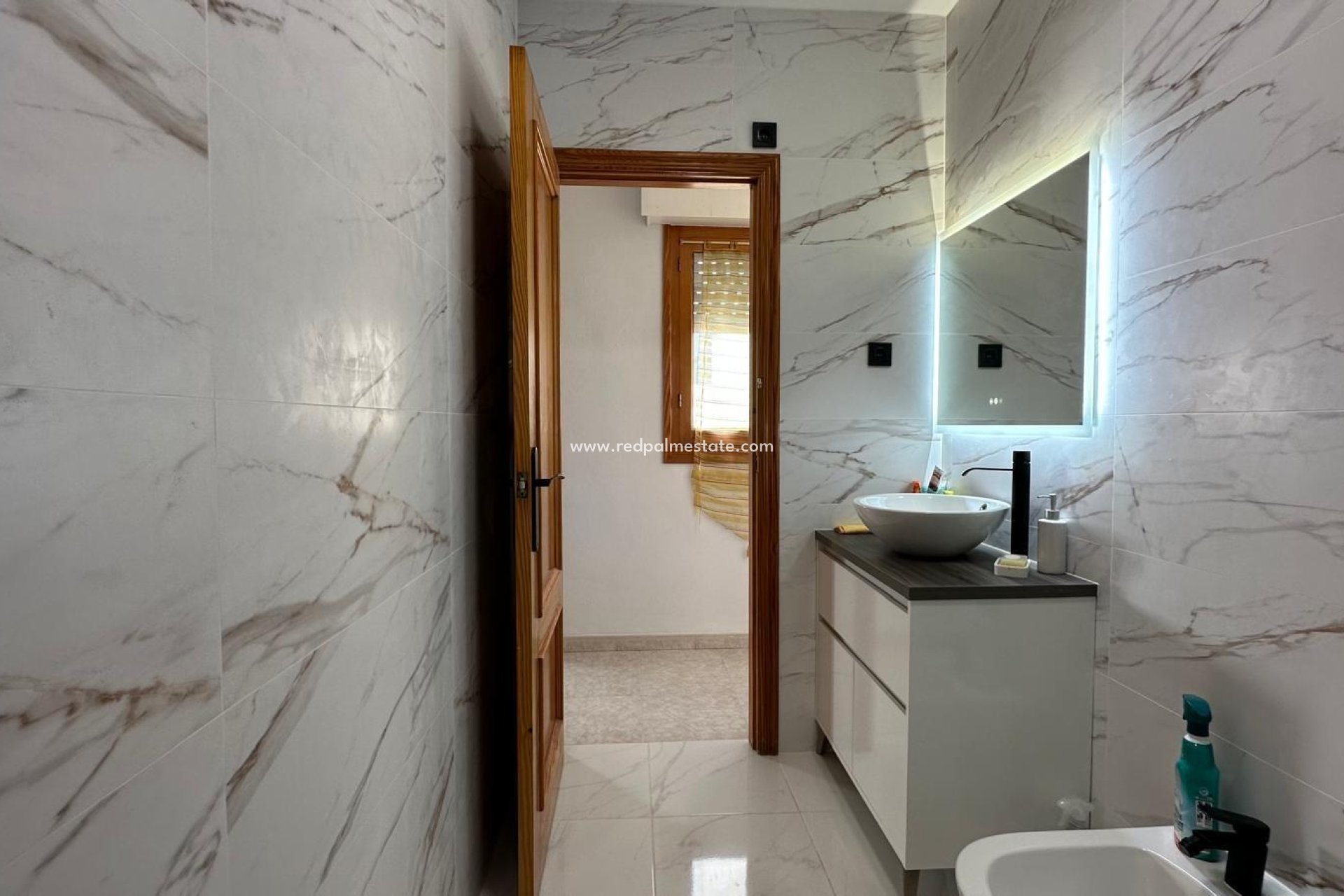 Revente - Appartement -
Torrevieja - Centro Torrevieja