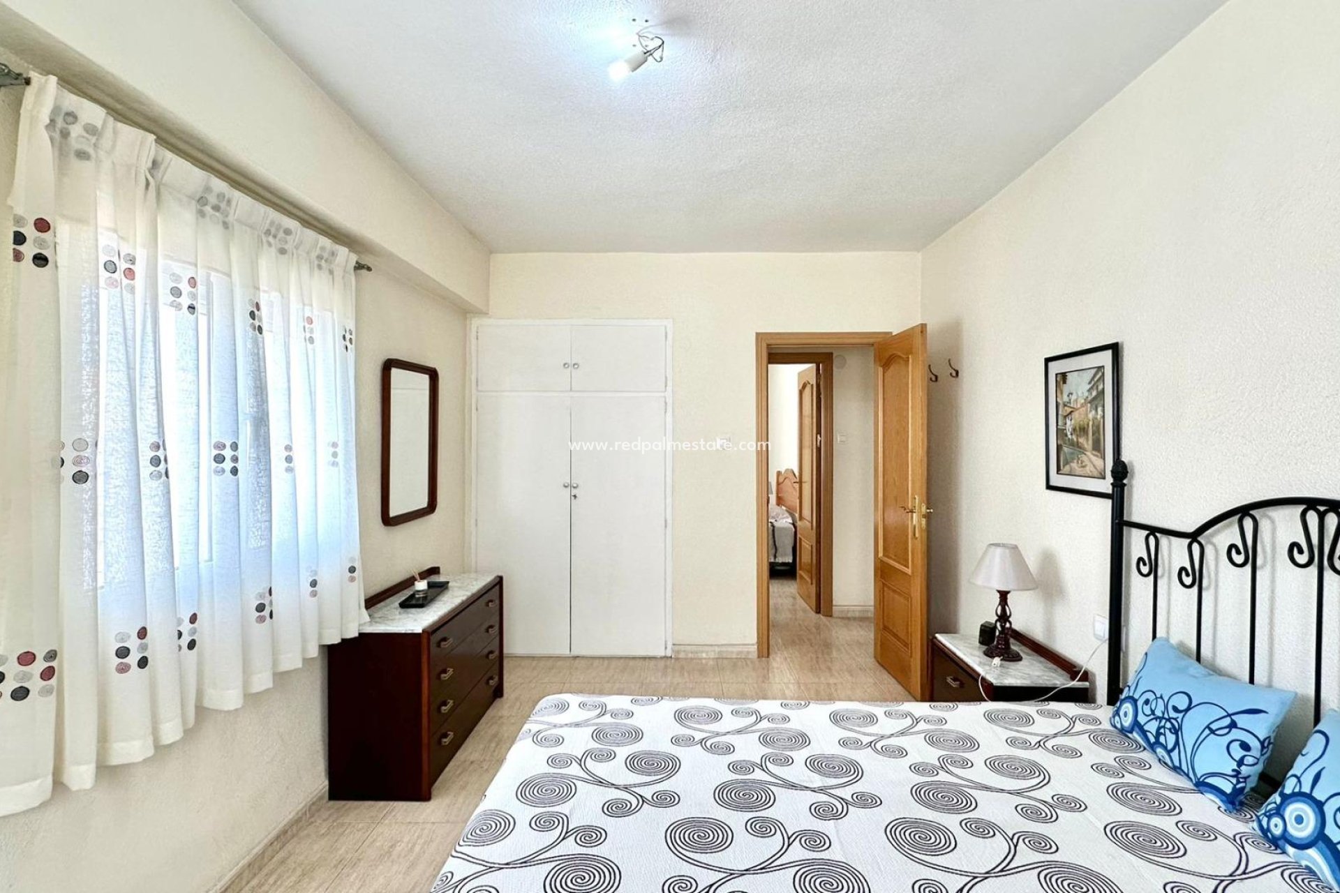 Revente - Appartement -
Torrevieja - Centro Torrevieja