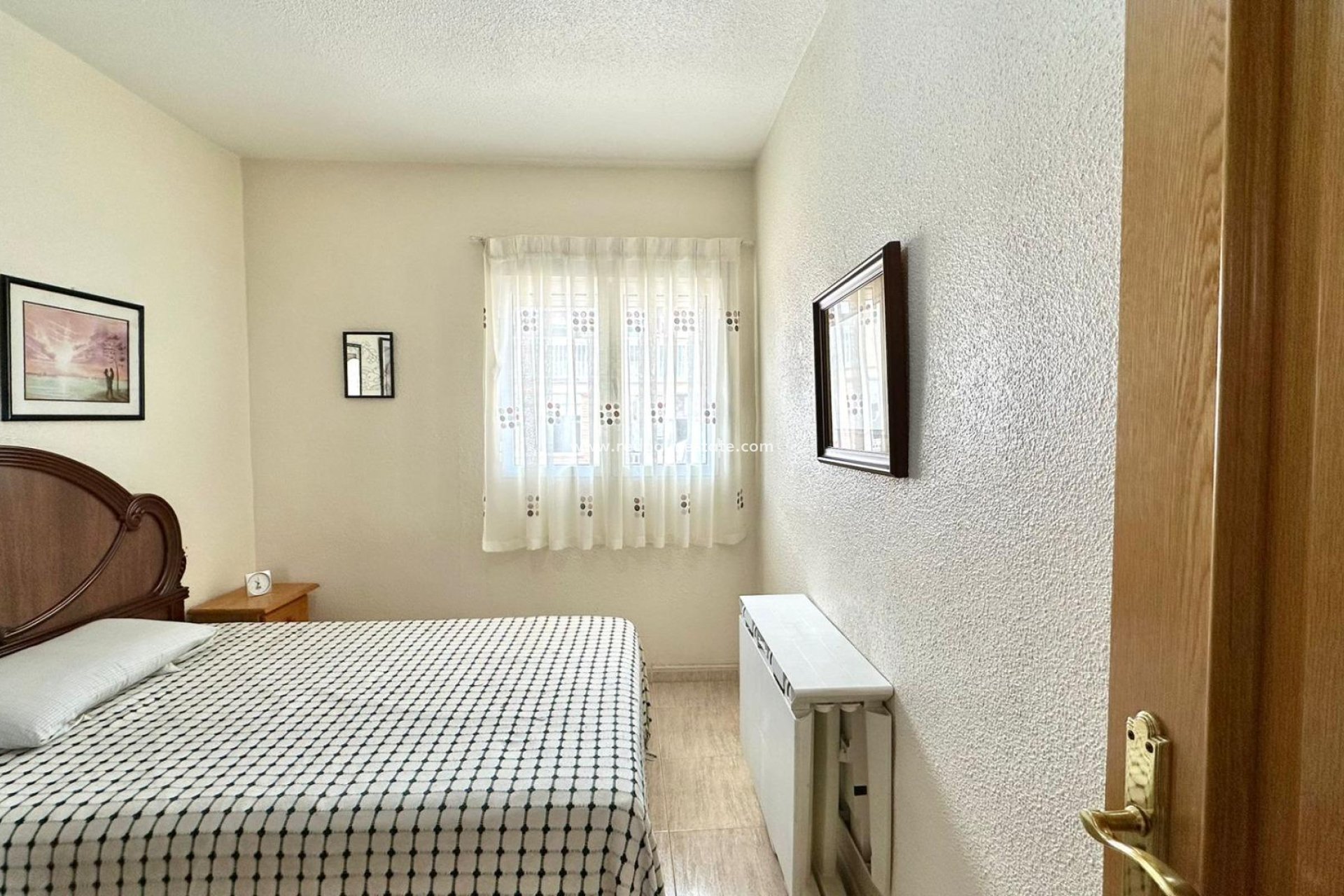 Revente - Appartement -
Torrevieja - Centro Torrevieja