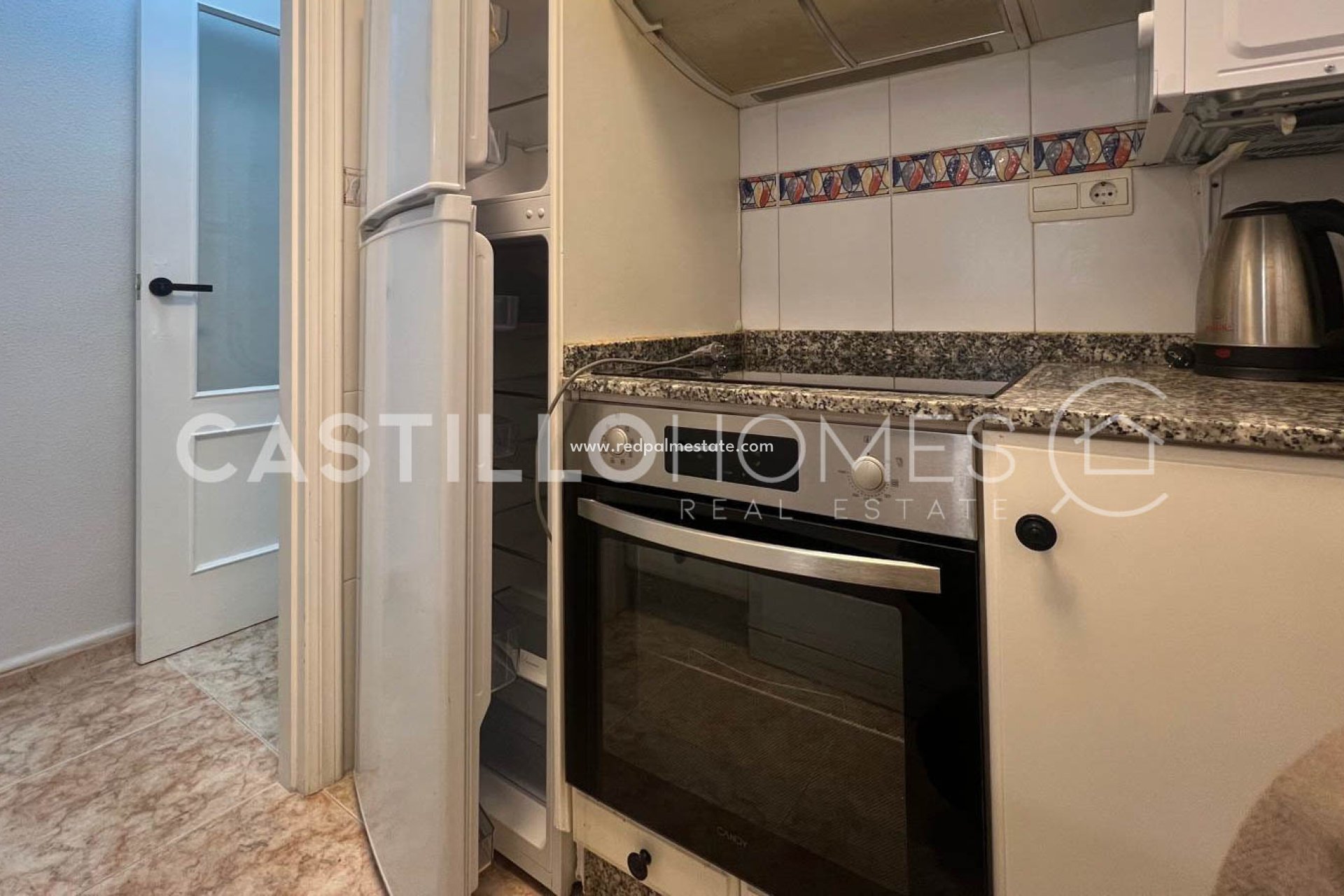 Revente - Appartement -
Torrevieja - Centro Torrevieja