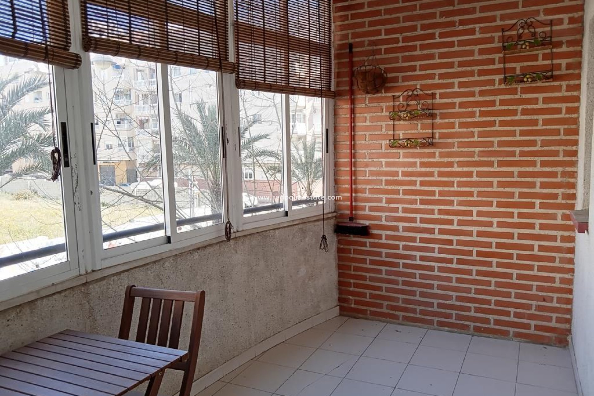 Revente - Appartement -
Torrevieja - Centro Torrevieja