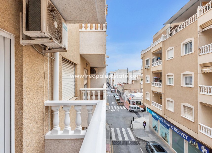 Revente - Appartement -
Torrevieja - Centro Torrevieja