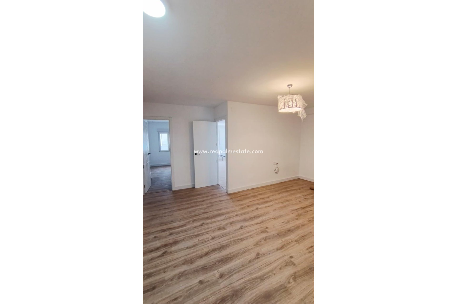 Revente - Appartement -
Torrevieja - Centro Torrevieja