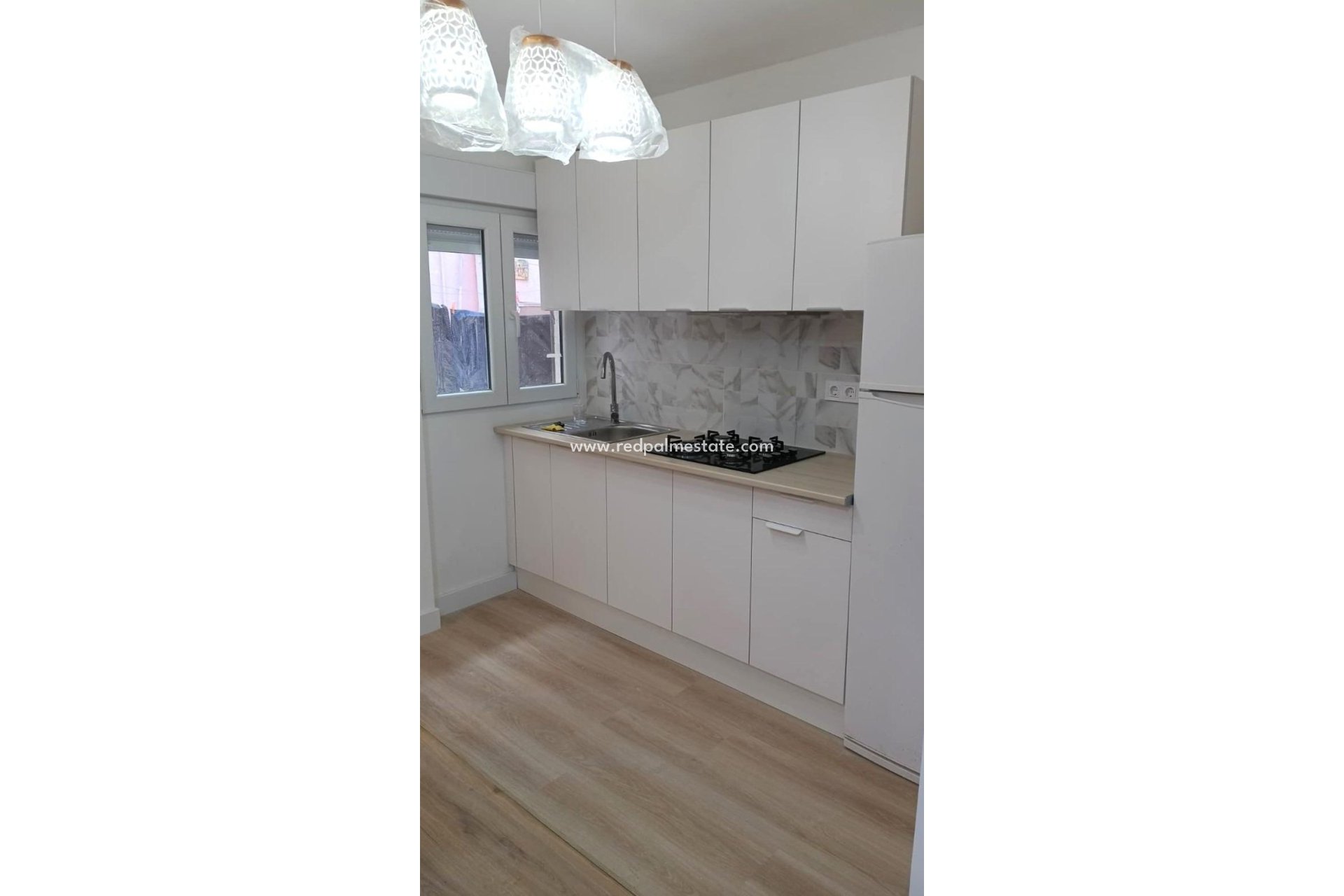 Revente - Appartement -
Torrevieja - Centro Torrevieja